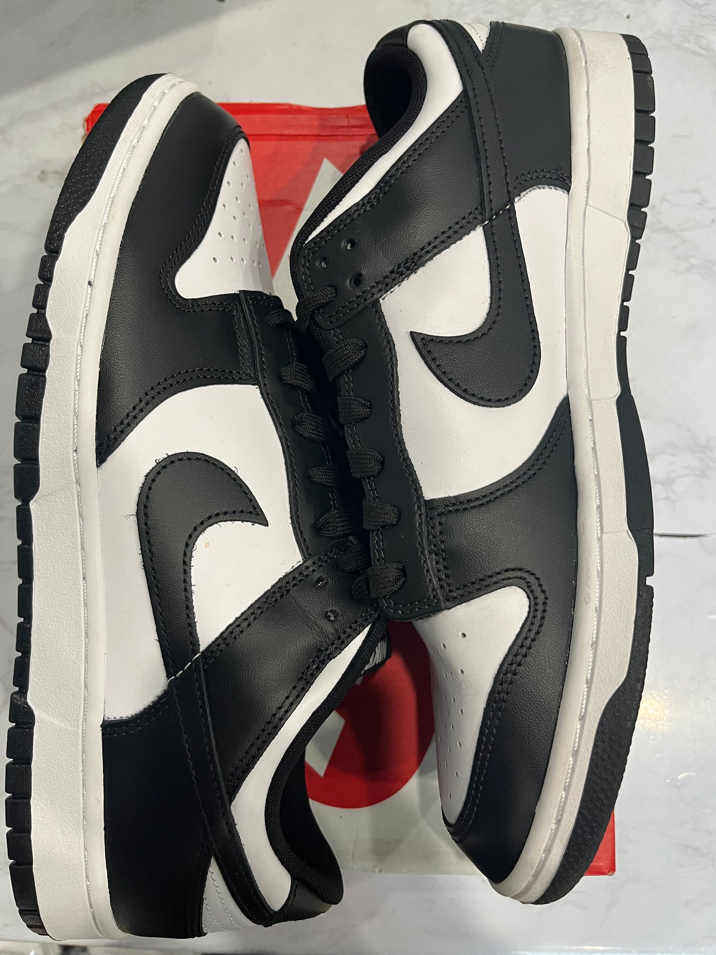 Dunk Low Black White PRE-OWNED