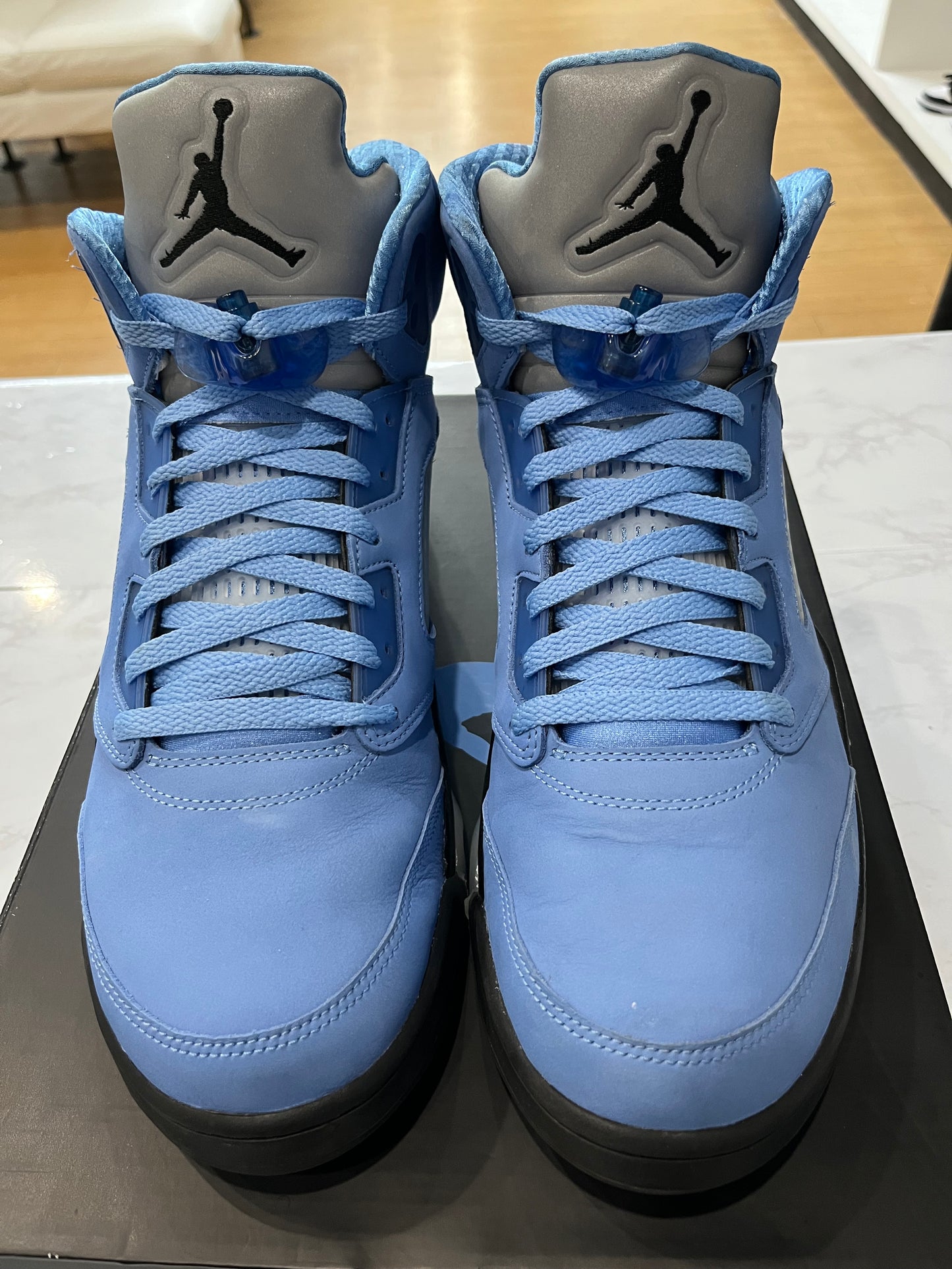 Jordan 5 Retro SE UNC PRE-OWNED