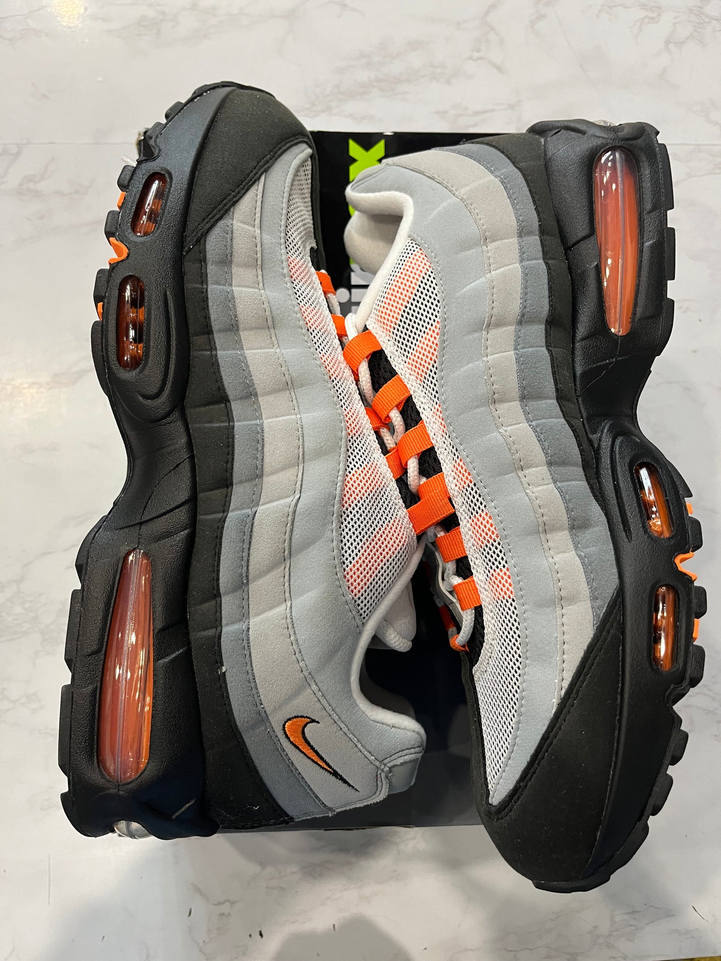 Air Max 95 OG Bright Mandarin PRE-OWNED