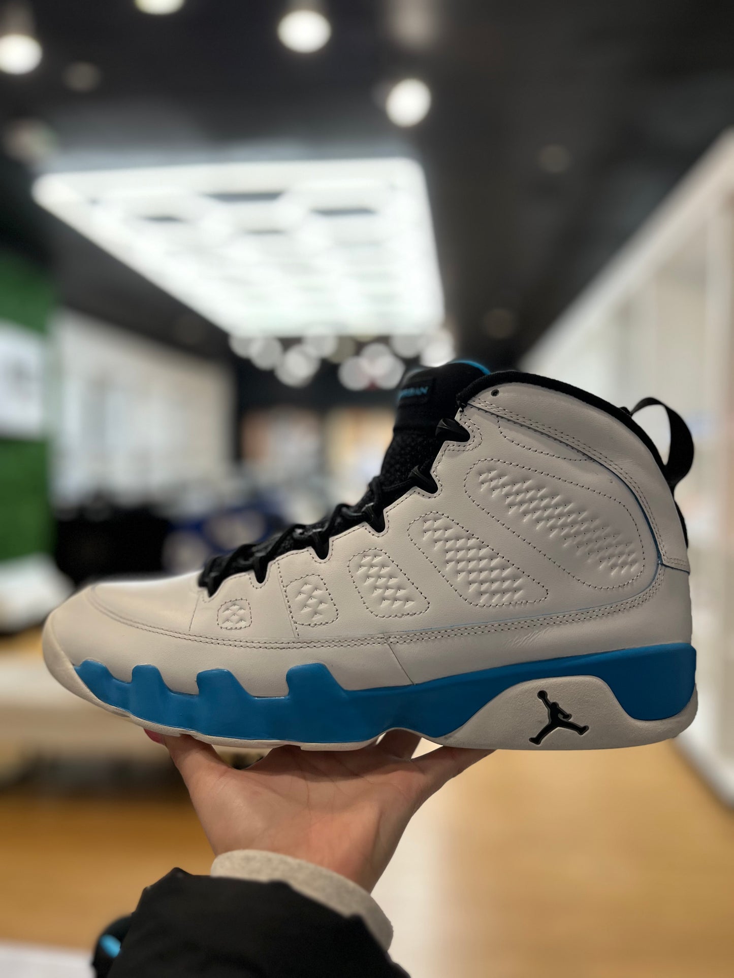 Jordan 9 Retro Powder Blue 2024 PRE-OWNED