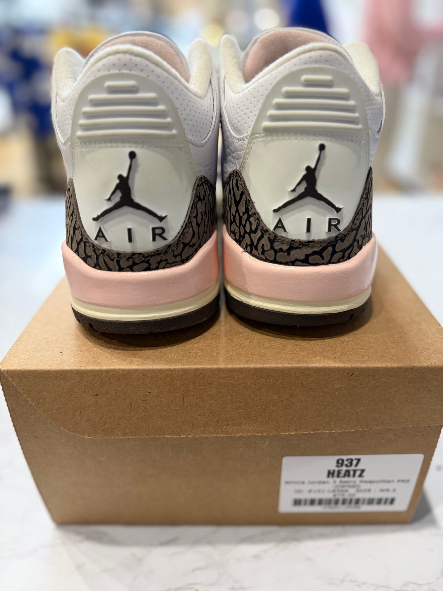 Wmns Jordan 3 Retro Neapolitan PRE-OWNED