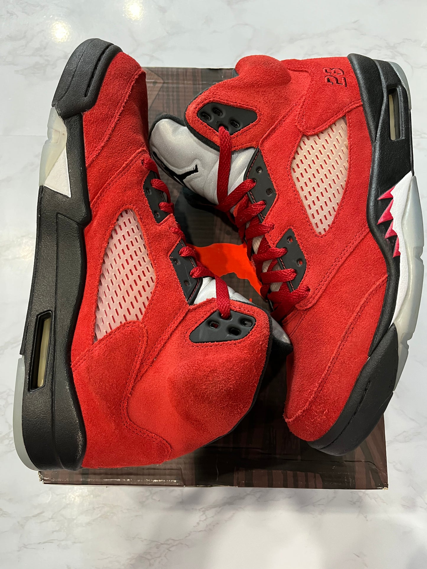 Jordan 5 Retro Raging Bull PRE-OWNED