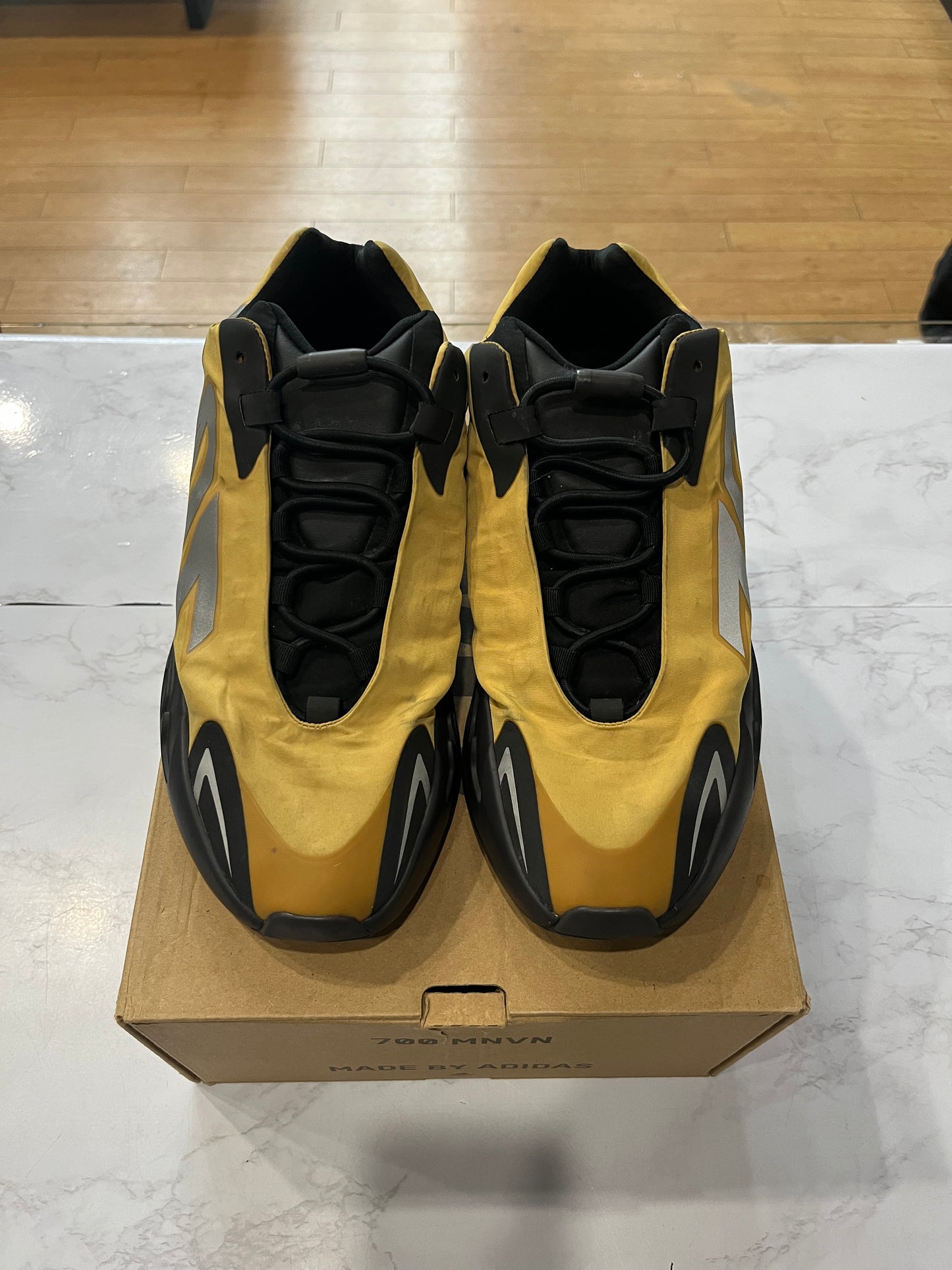 Yeezy Boost 700 MNVN Honey Flux PRE-OWNED