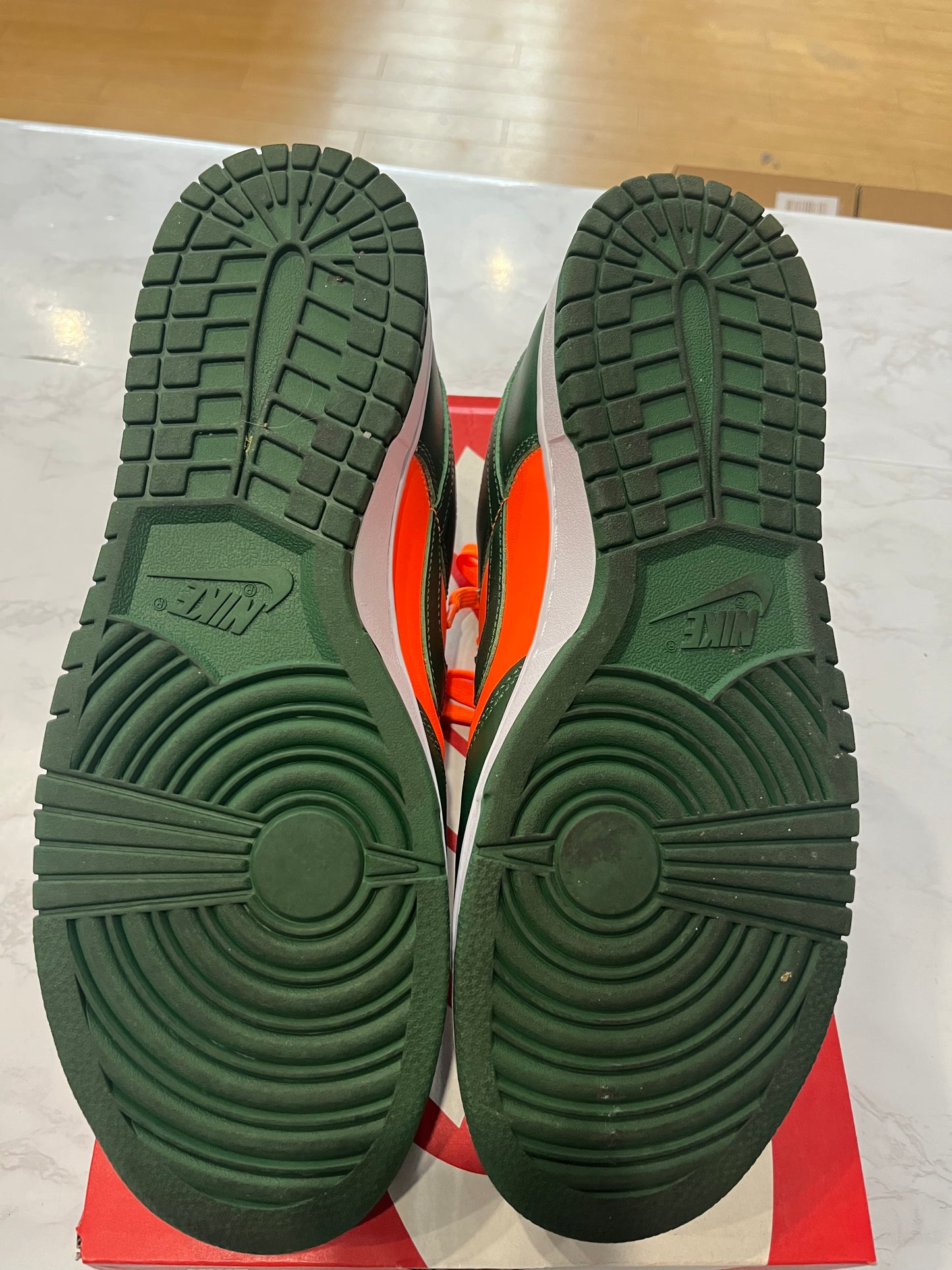 Dunk Low Miami Hurricanes PRE-OWNED