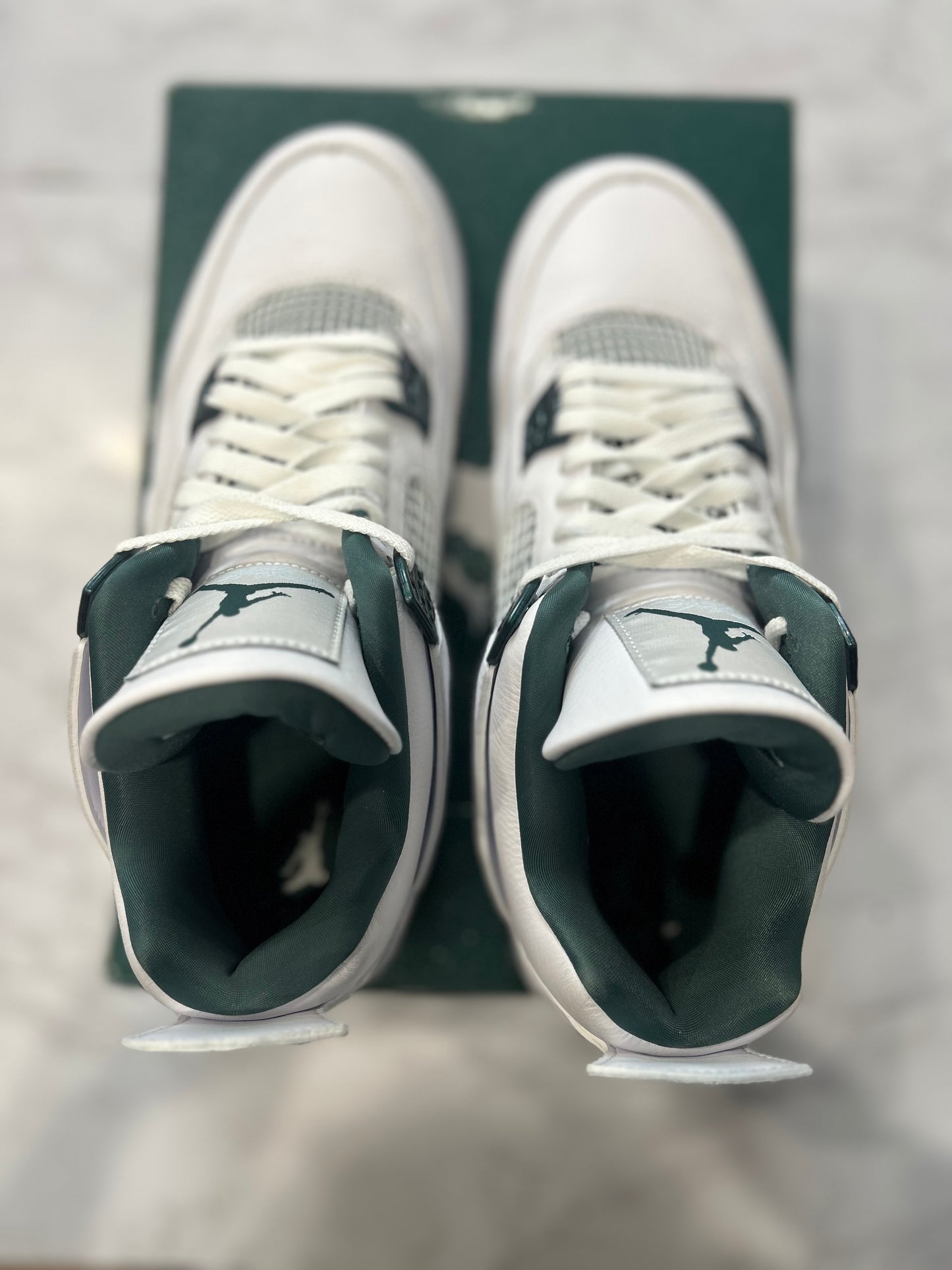 Jordan 4 Retro Oxidized Green PRE-OWNED