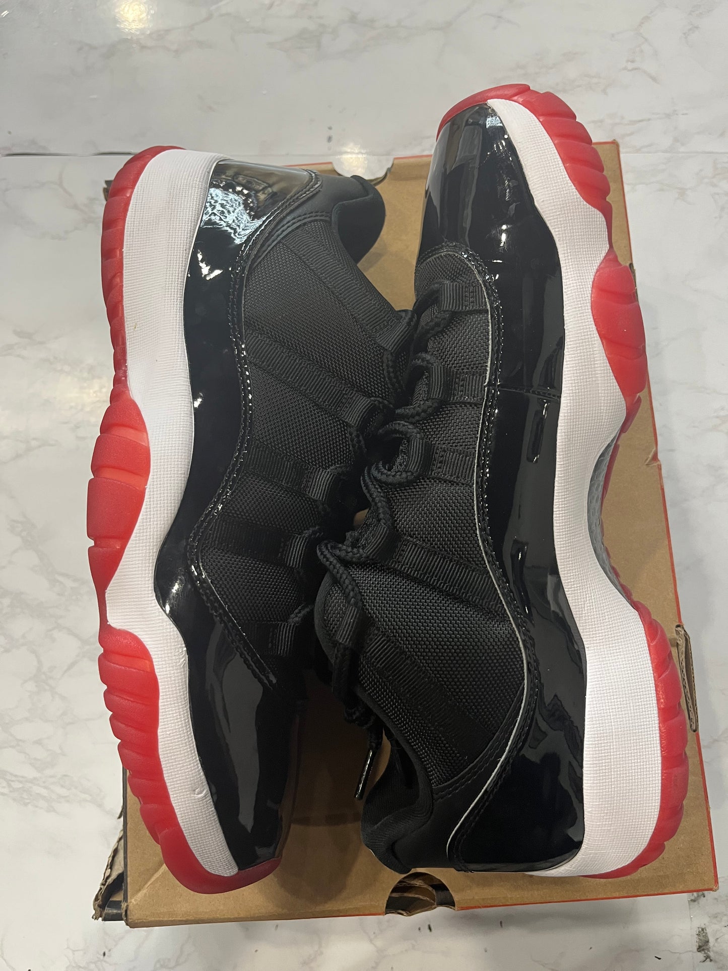Air Jordan 11 Retro Low Bred 2025 PRE-OWNED