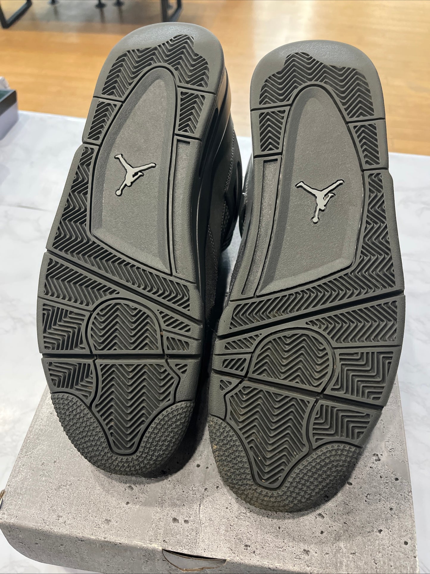 Jordan 4 Retro SE Wet Cement PRE-OWNED