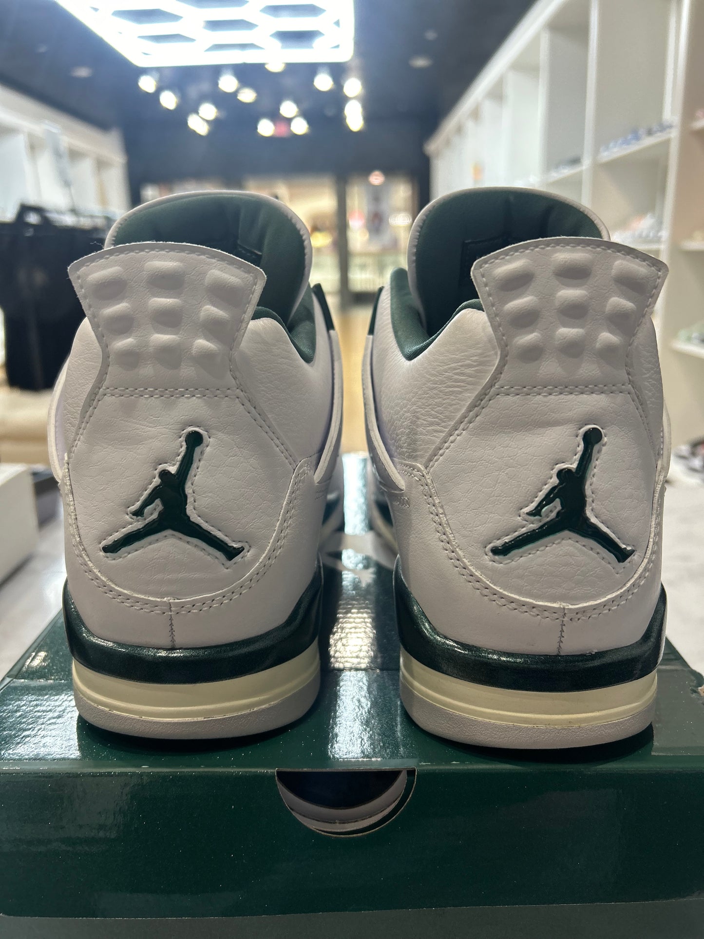 Jordan 4 Retro Oxidized Green PRE-OWNED