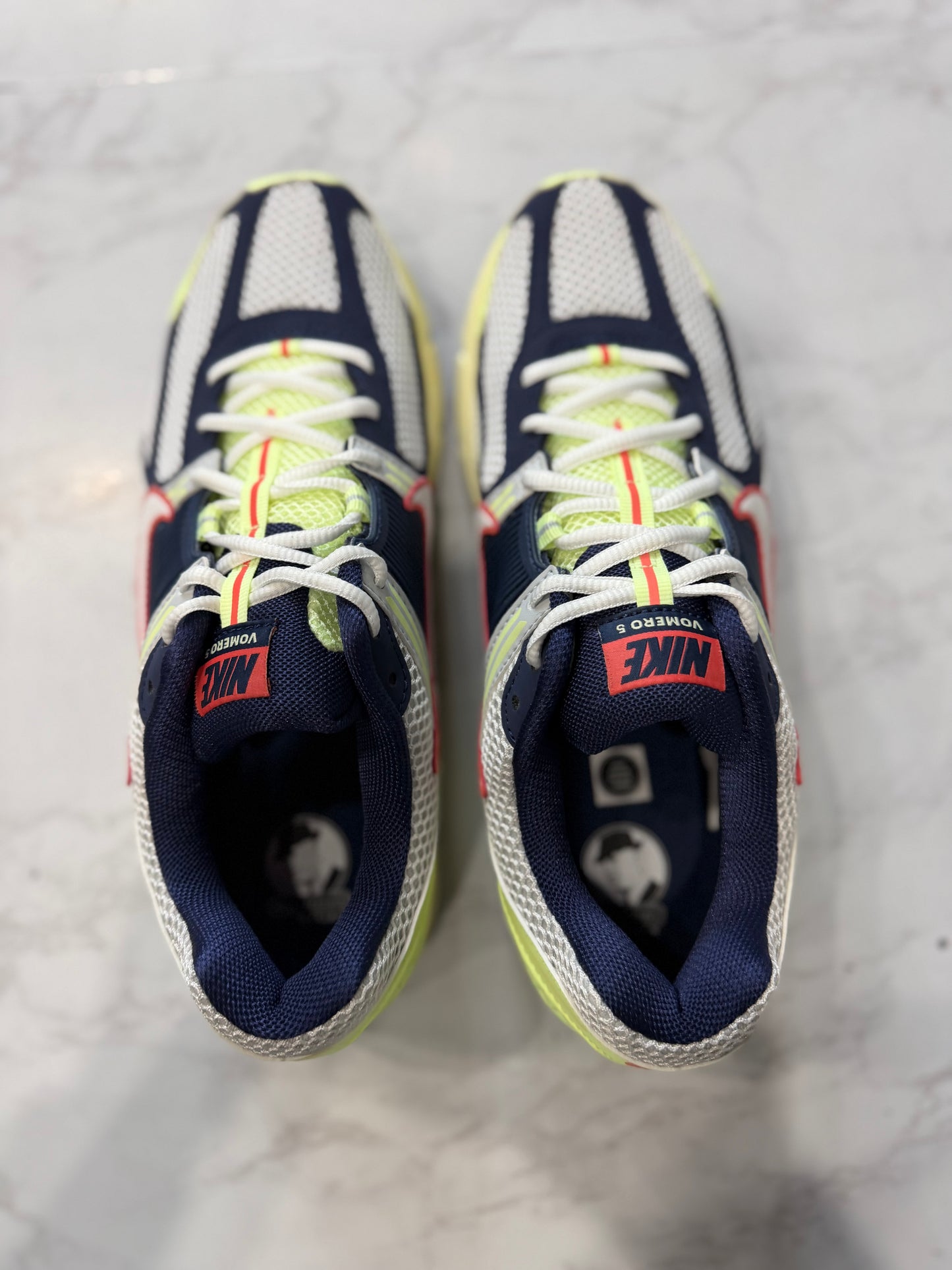 Air Zoom Vomero 5 Barely Volt Midnight Navy PRE-OWNED