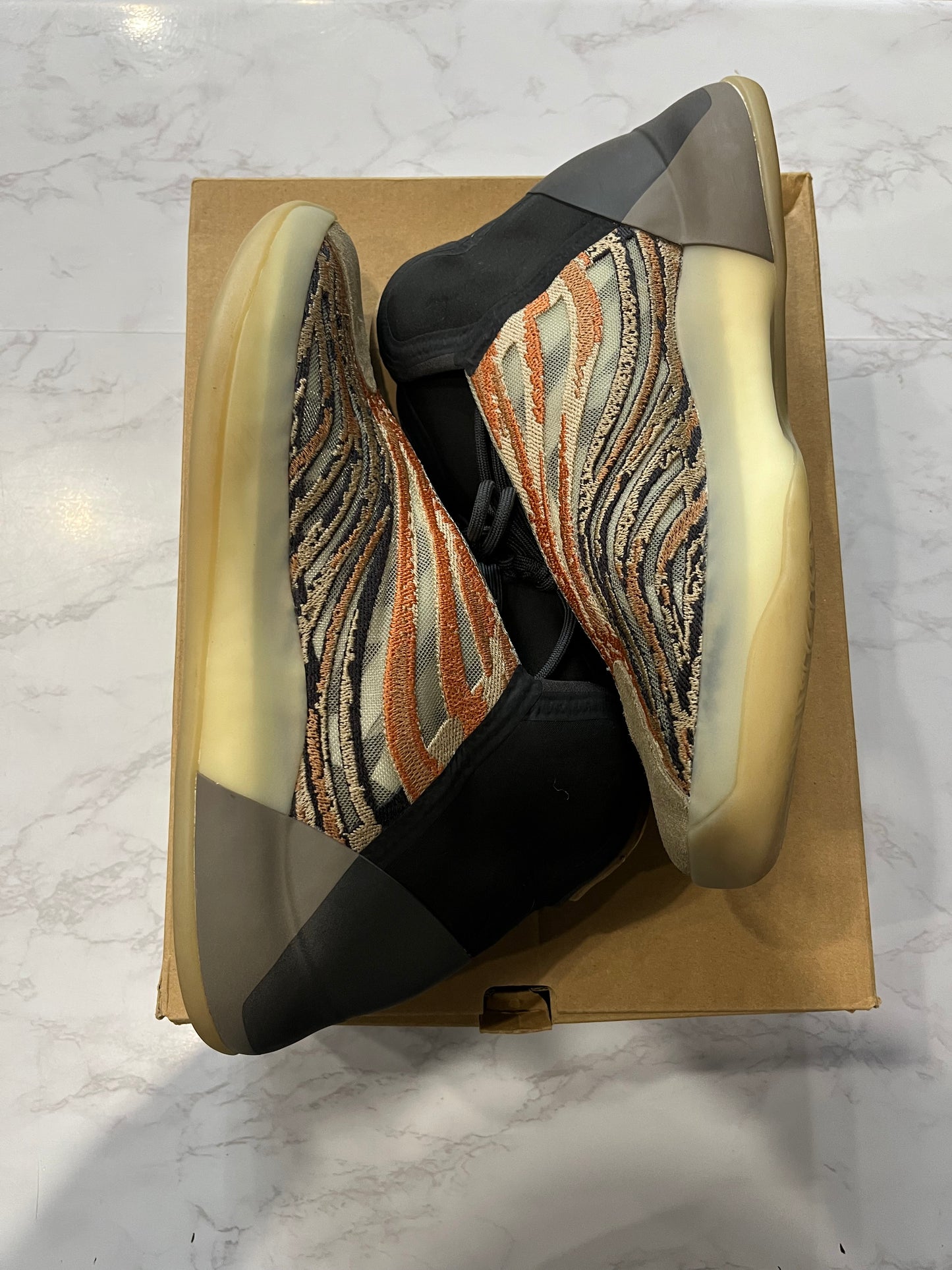 Yeezy Quantum Flash Orange PRE-OWNED