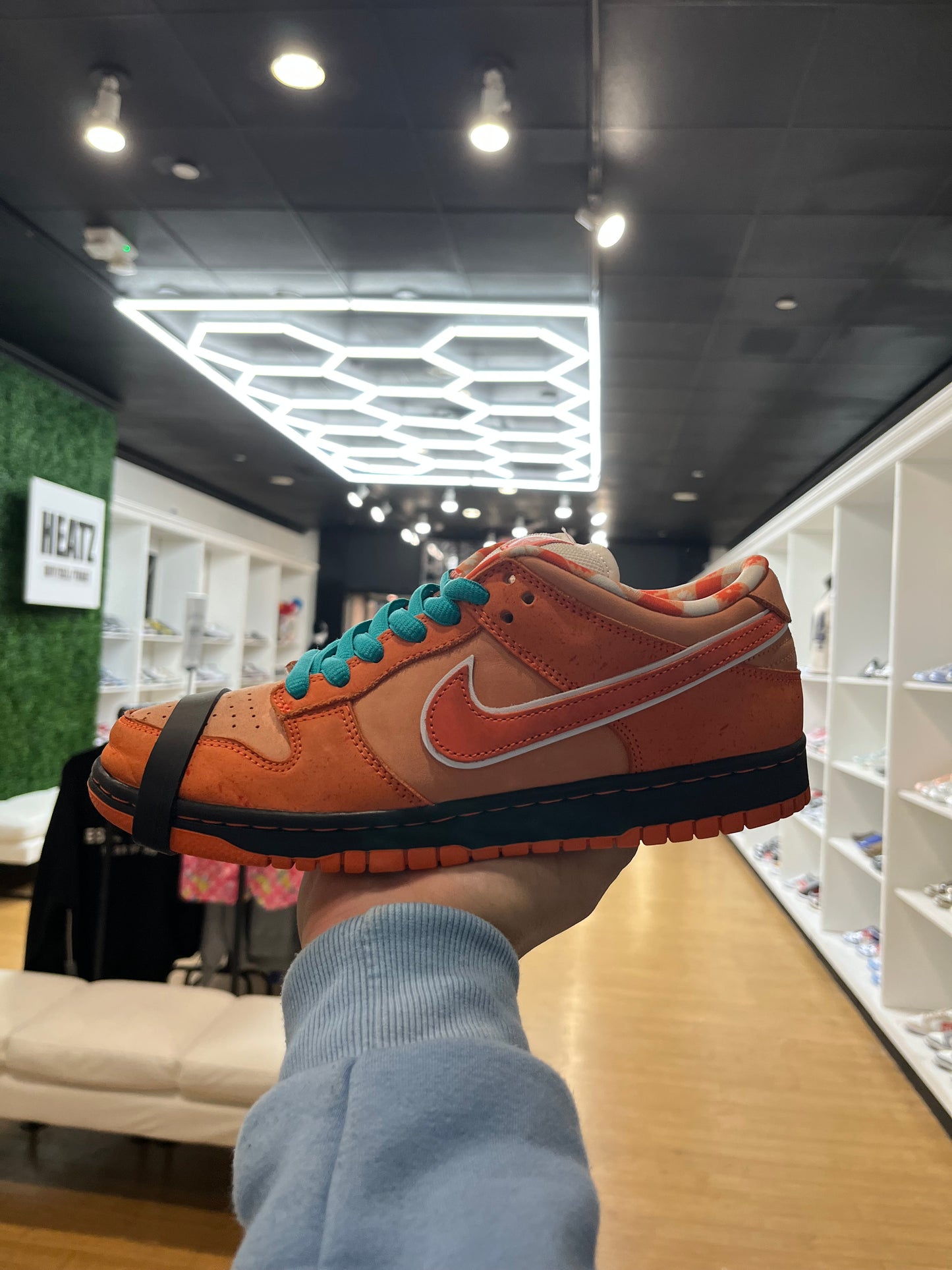 Concepts X Dunk Low SB Orange Lobster PRE-OWNED