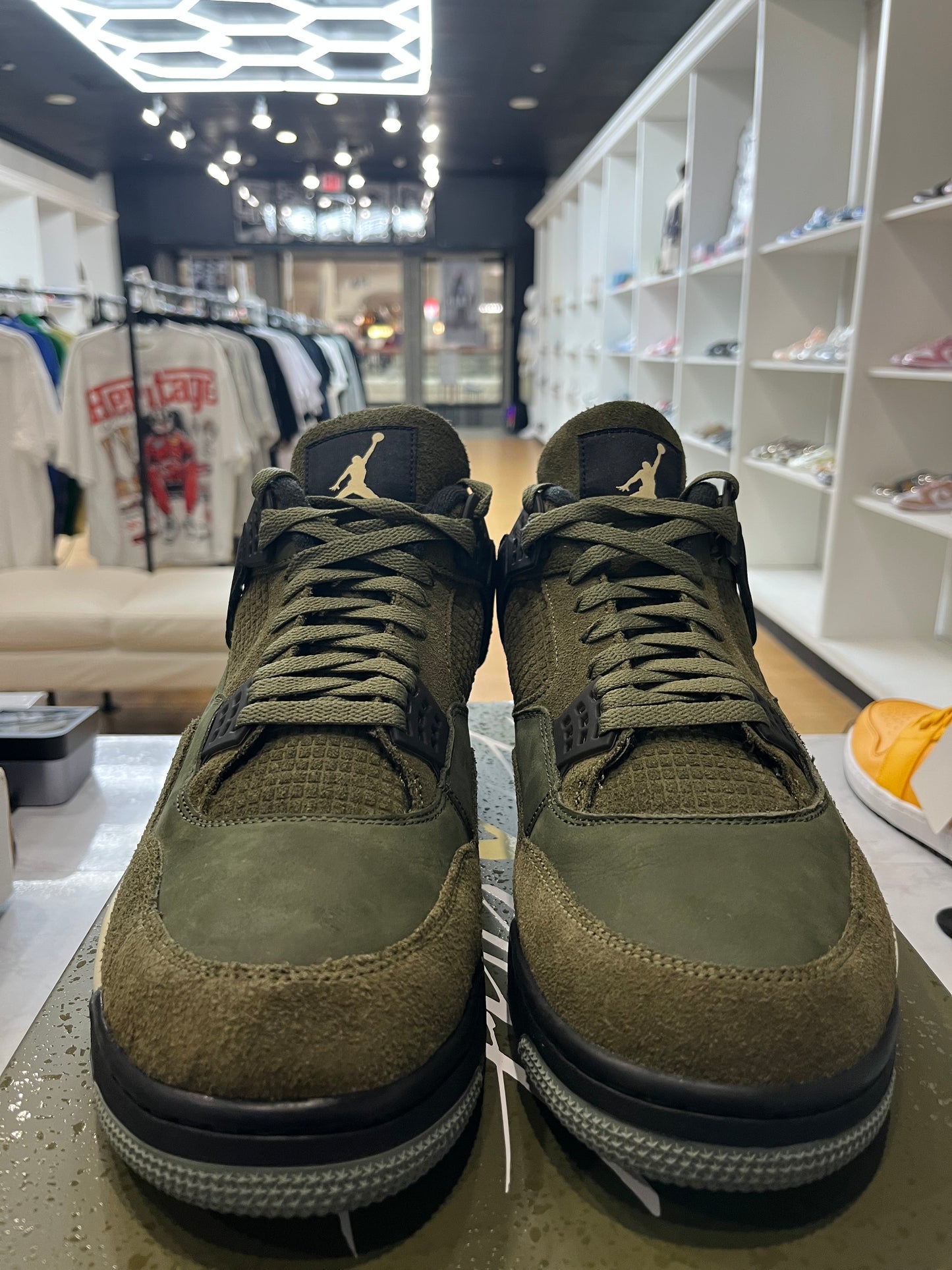 Air Jordan 4 Retro SE Craft - Olive