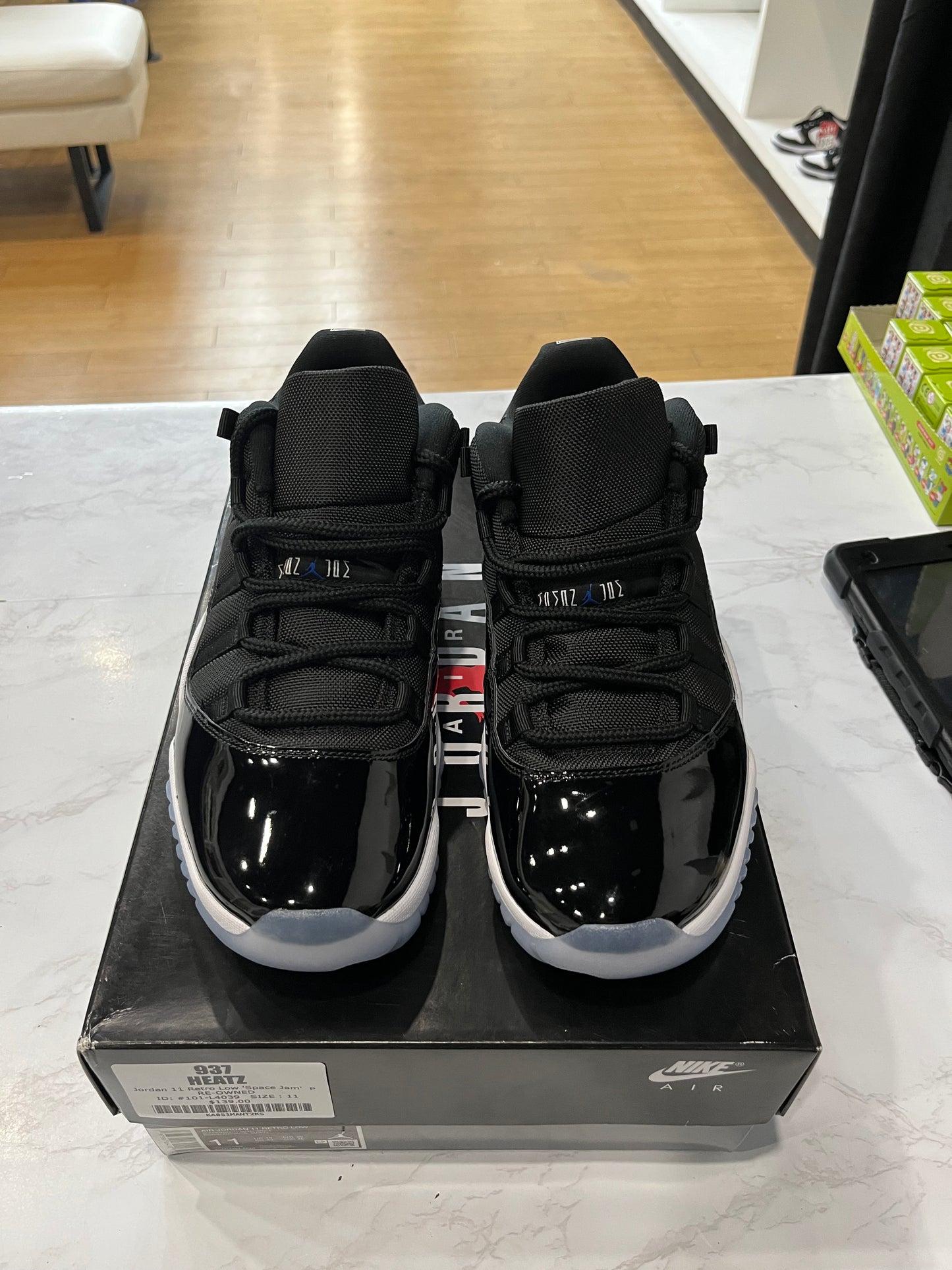 Jordan 11 Retro Low Space Jam  PRE-OWNED