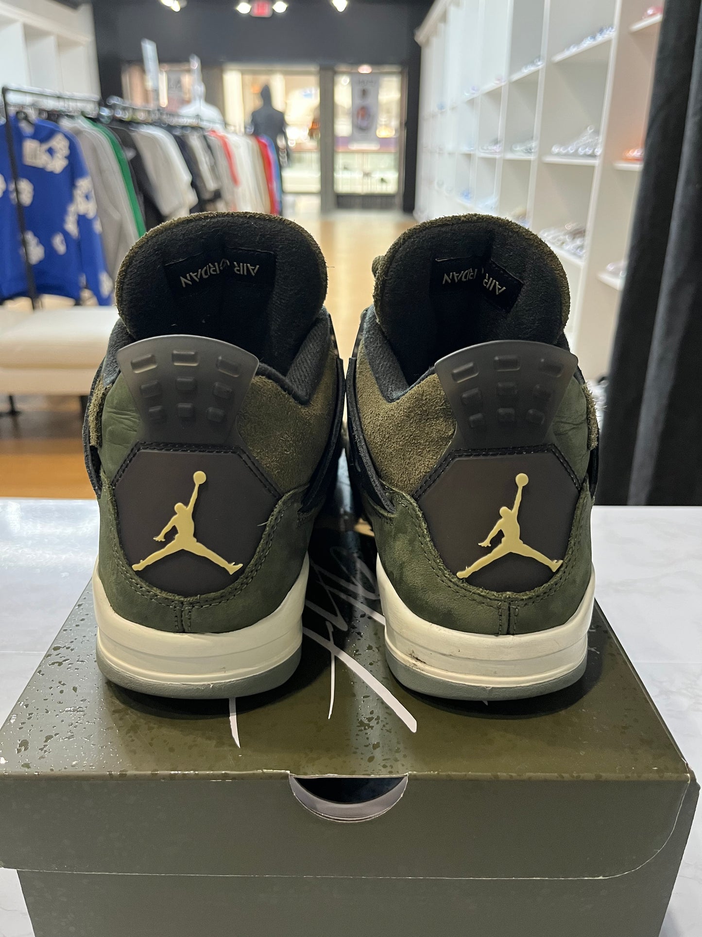 Jordan 4 Retro SE Craft Olive PRE-OWNED