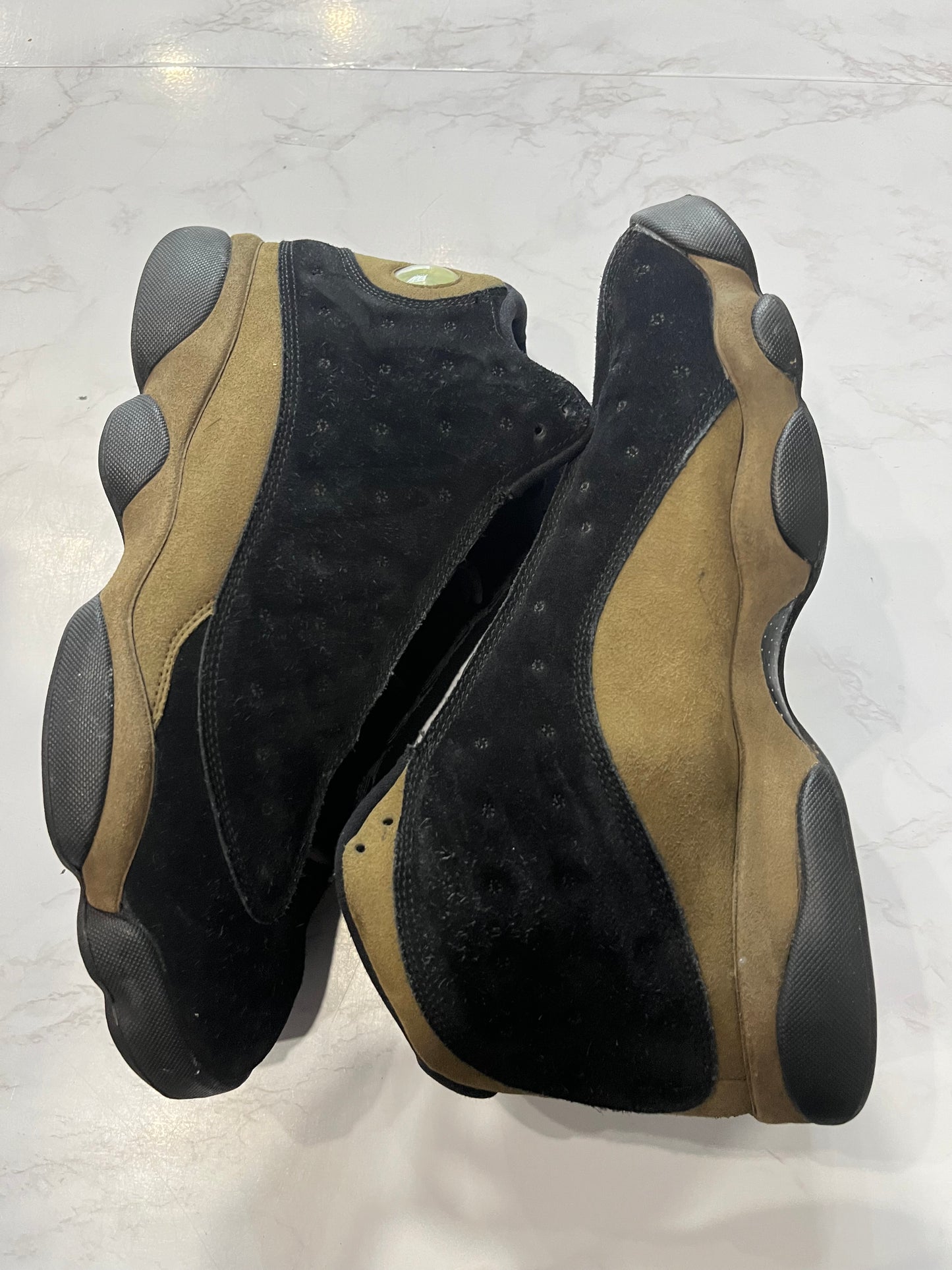 Jordan 13 Retro Olive PRE-OWNED