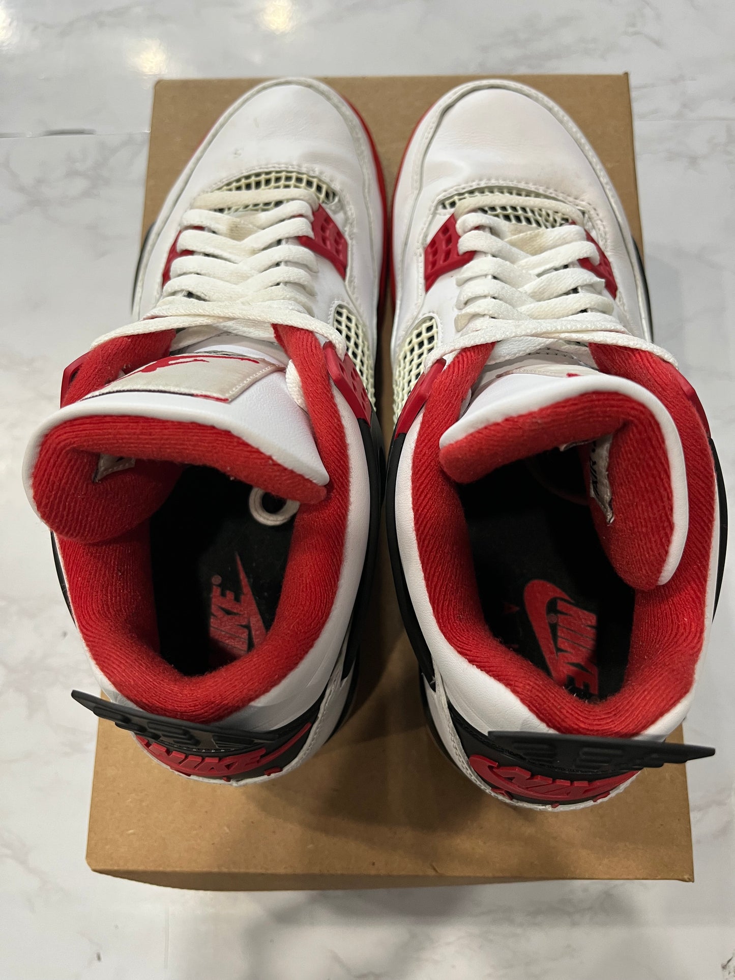 Jordan 4 Retro OG Fire Red 2020 PRE-OWNED