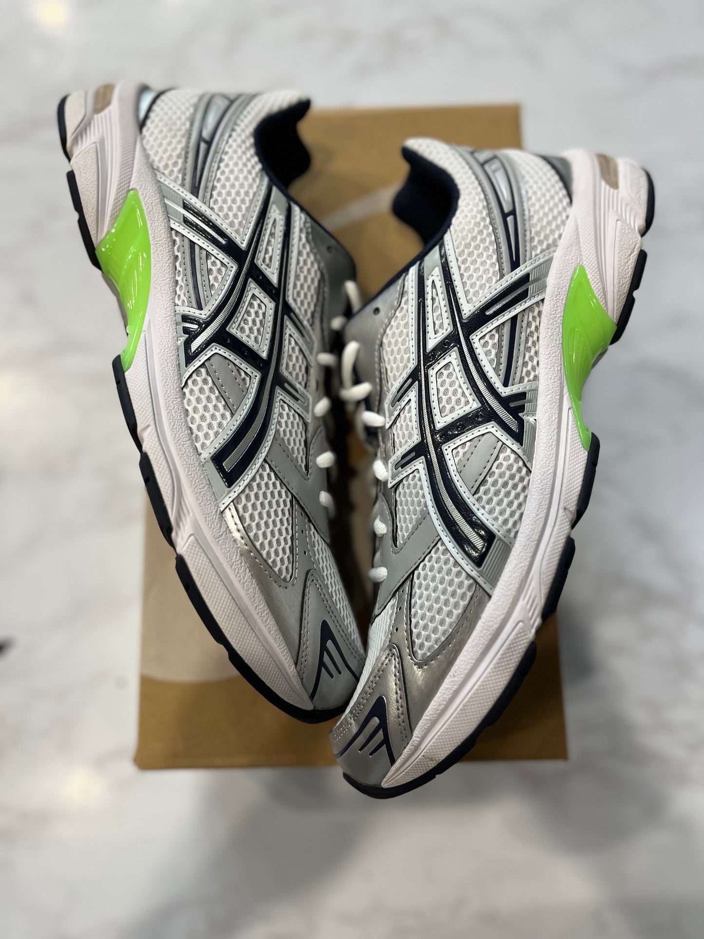 Gel 1130 Mid Grey Lime PRE-OWNED