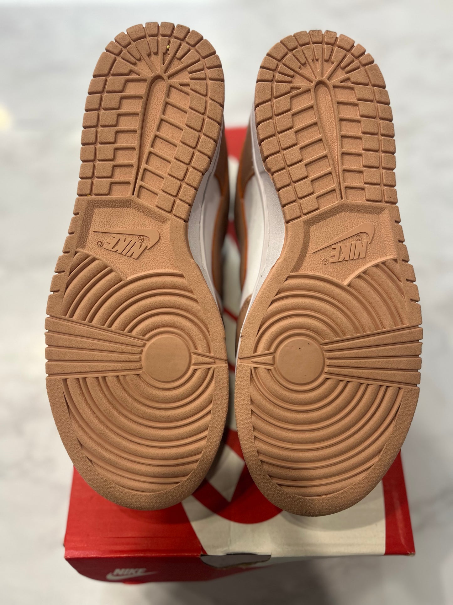 Wmns Dunk Low Rose Whisper PRE-OWNED