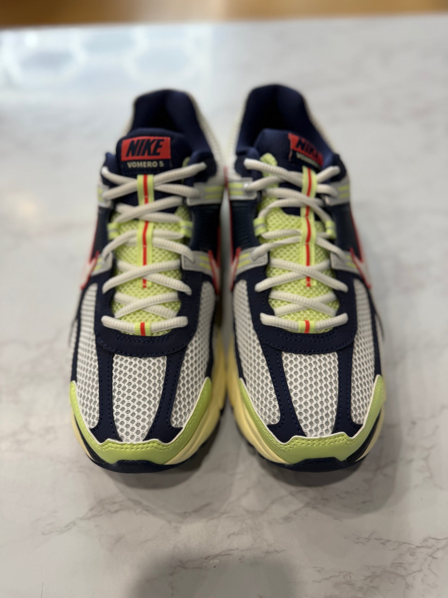 Air Zoom Vomero 5 Barely Volt Midnight Navy PRE-OWNED