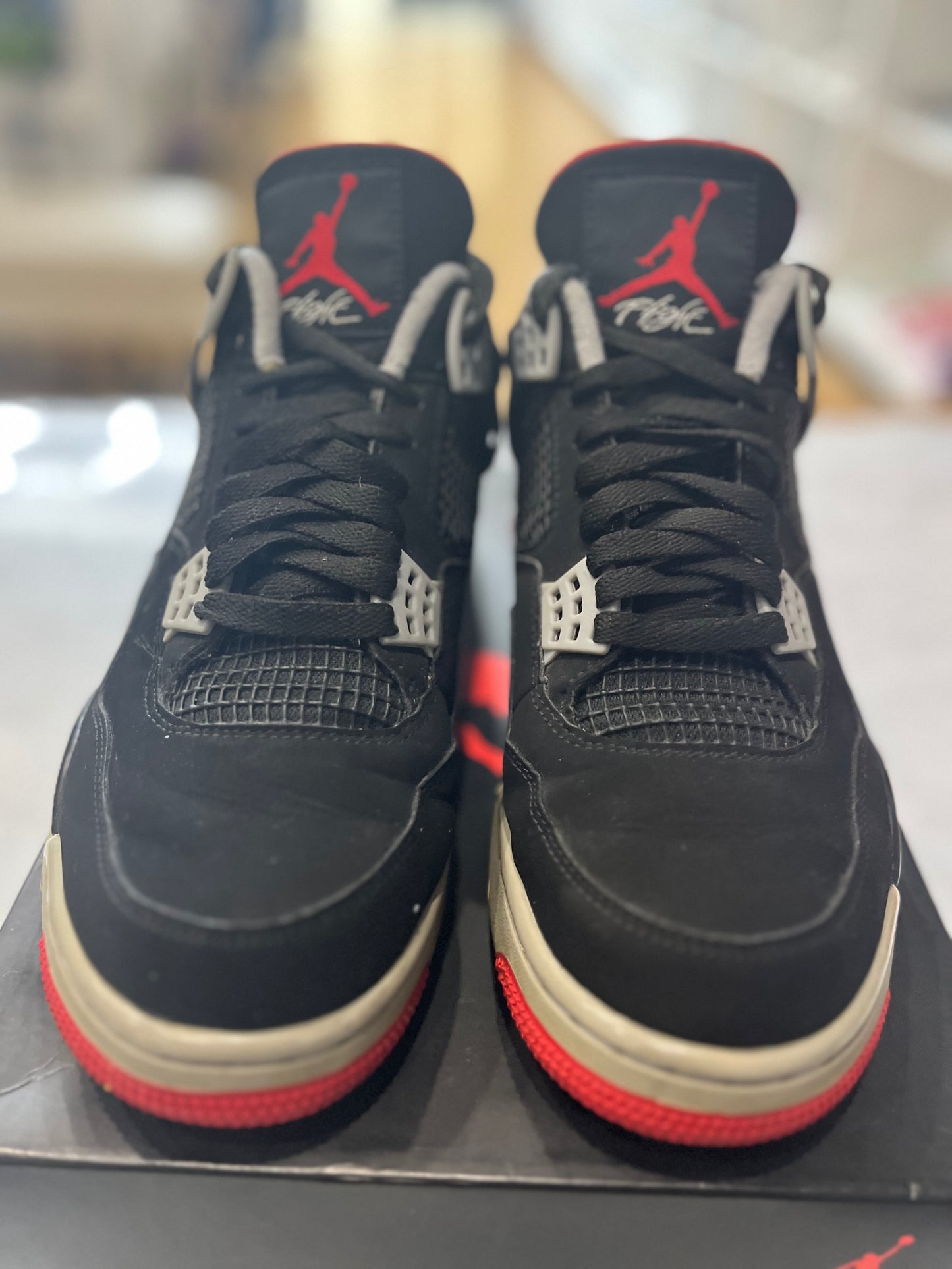 Jordan 4 Retro OG Bred 2019 PRE-OWNED