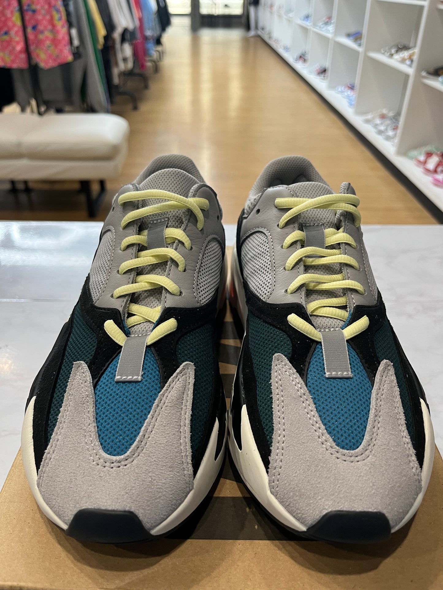 Yeezy Boost 700 Wave Runner PRE-OWNED