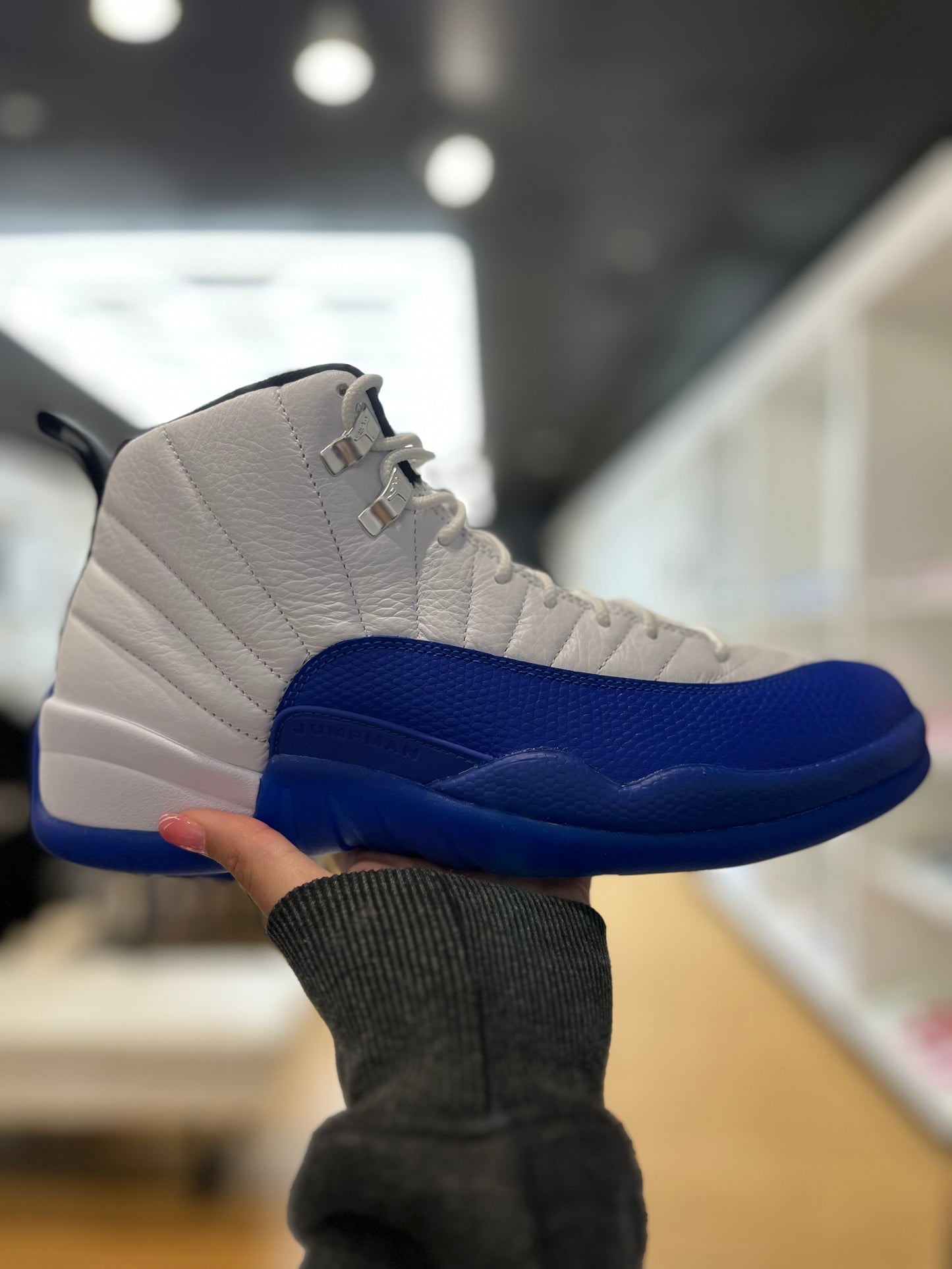 Jordan 12 Retro Blueberry PRE-OWNED