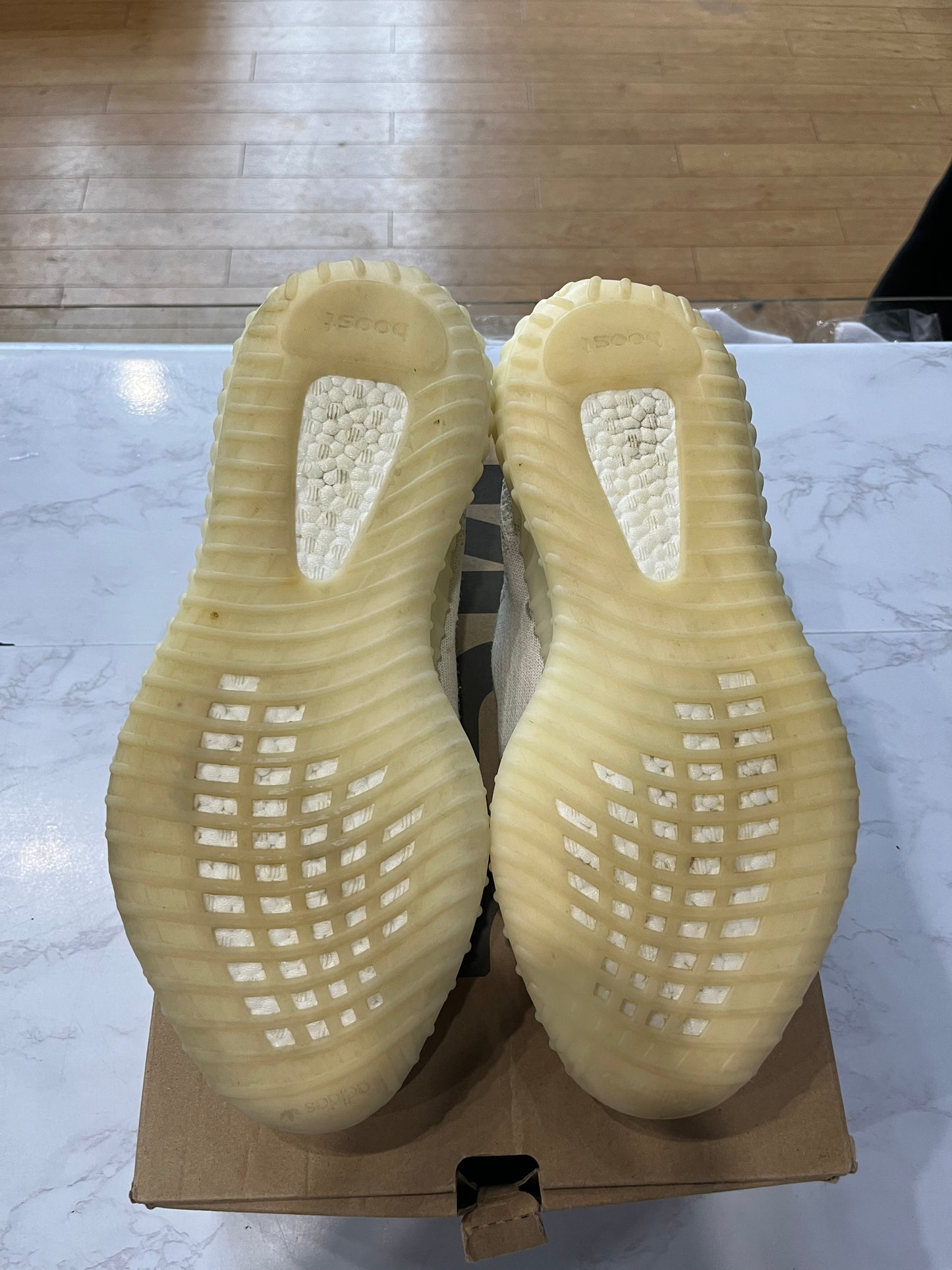 Yeezy Boost 350 V 2 Bone PRE-OWNED