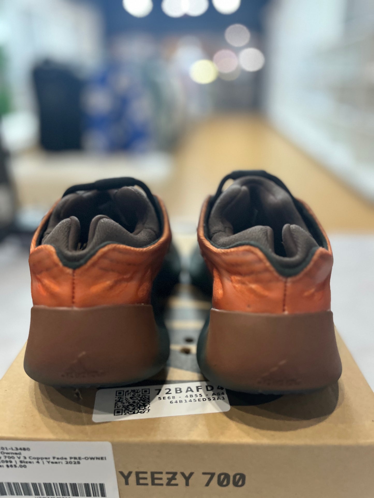 Yeezy 700 V 3 Copper Fade PRE-OWNED