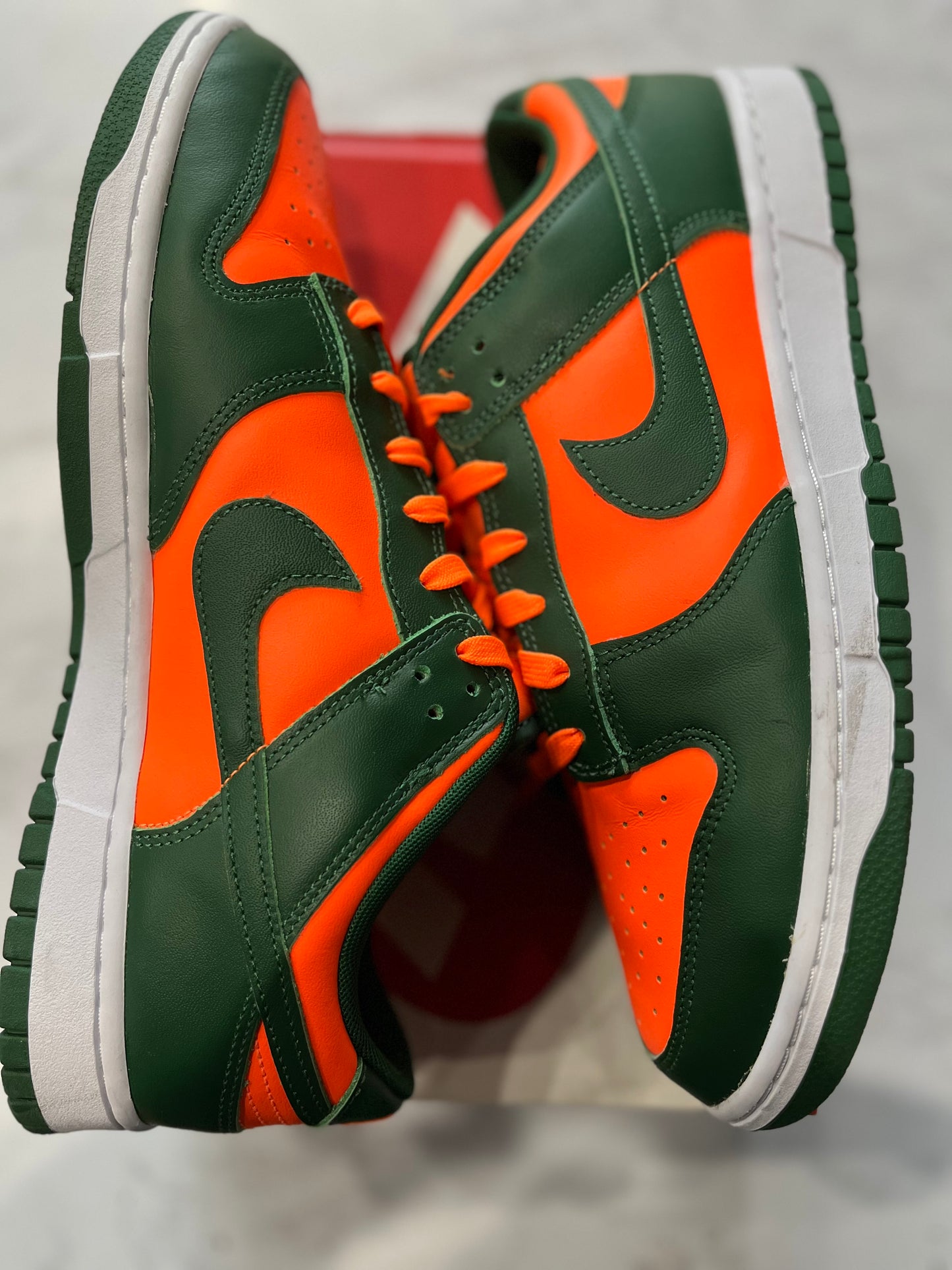 Dunk Low Miami Hurricanes PRE-OWNED