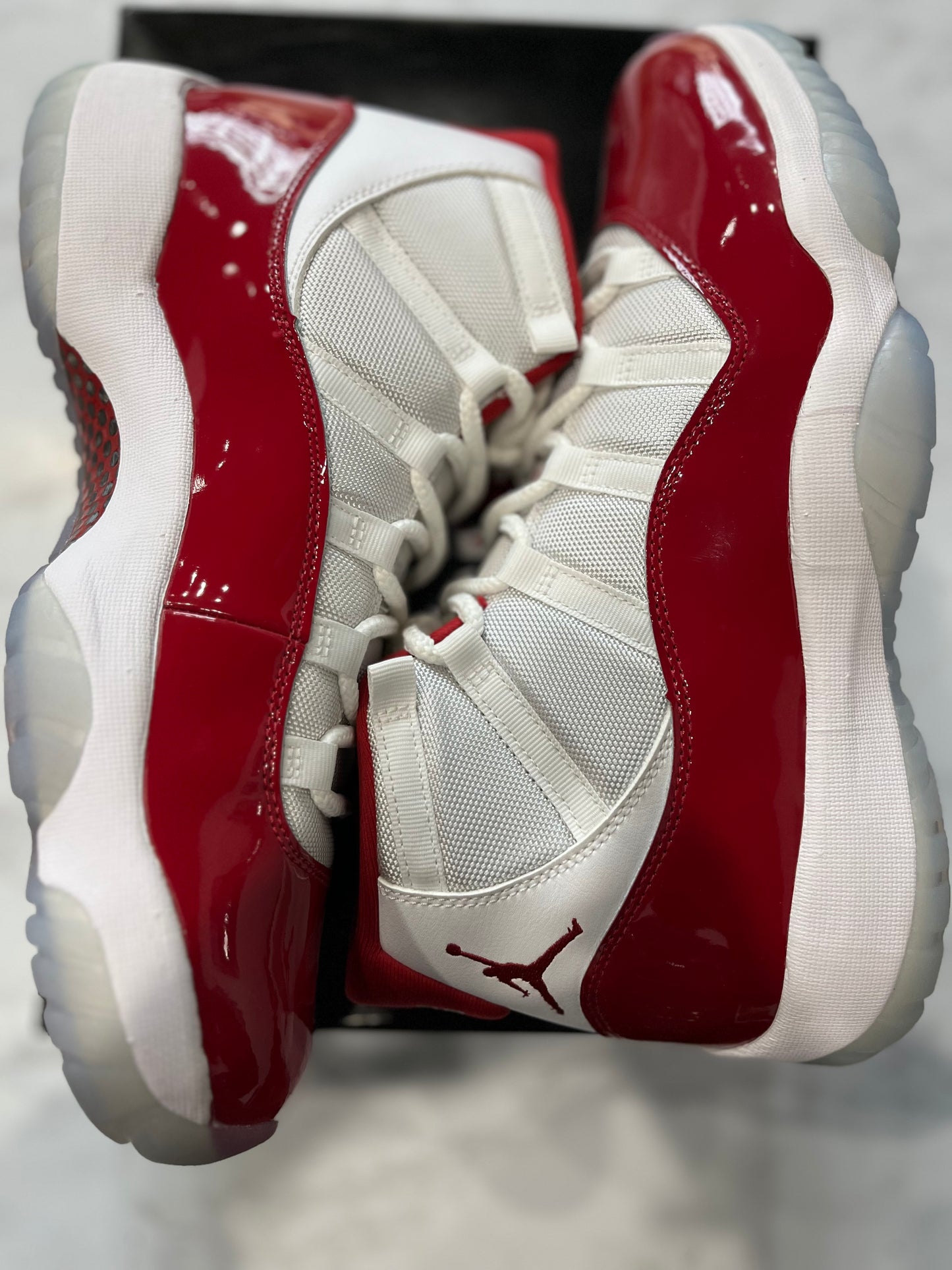 Air Jordan 11 Retro Cherry