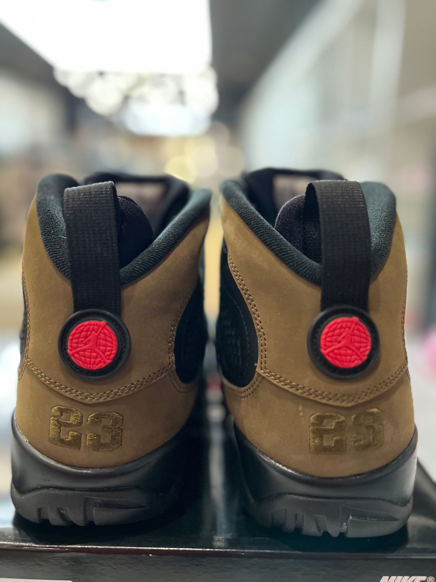 Jordan 9 Retro Olive 2024 PRE-OWNED