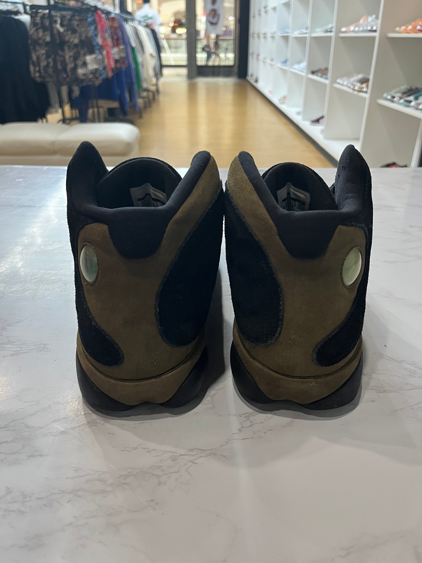 Jordan 13 Retro Olive PRE-OWNED