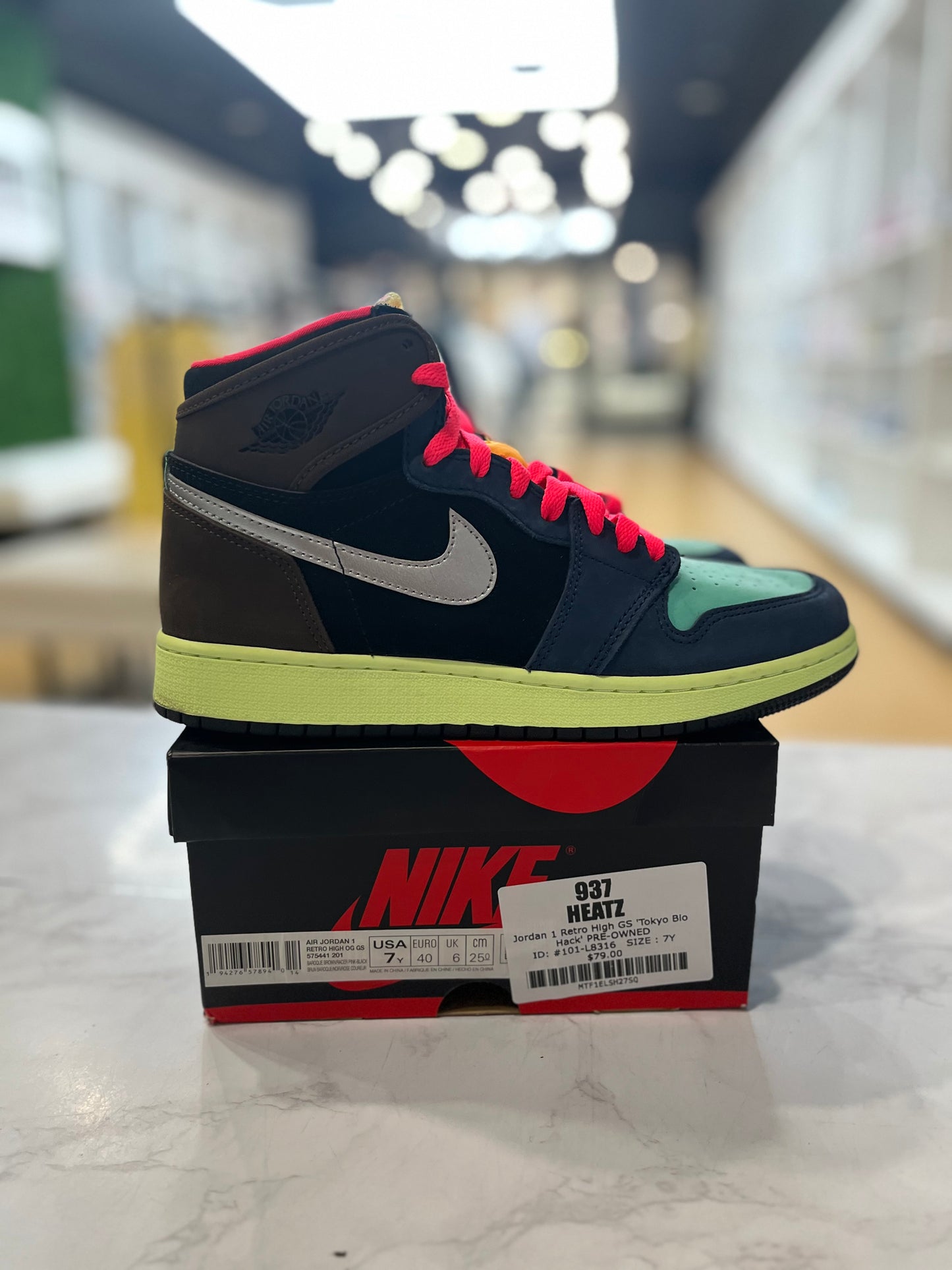 Jordan 1 Retro High GS Tokyo Bio Hack PRE-OWNED