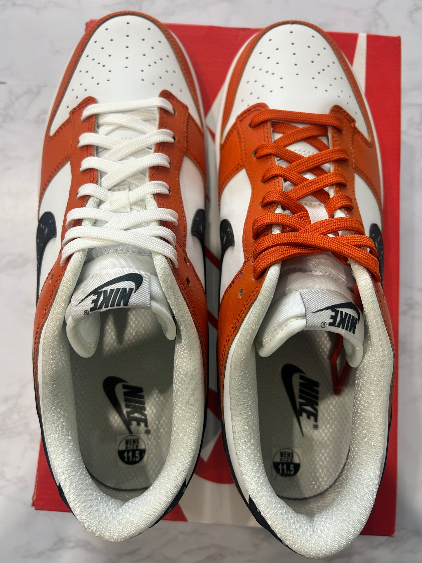 Dunk Low Starry Swoosh PRE-OWNED