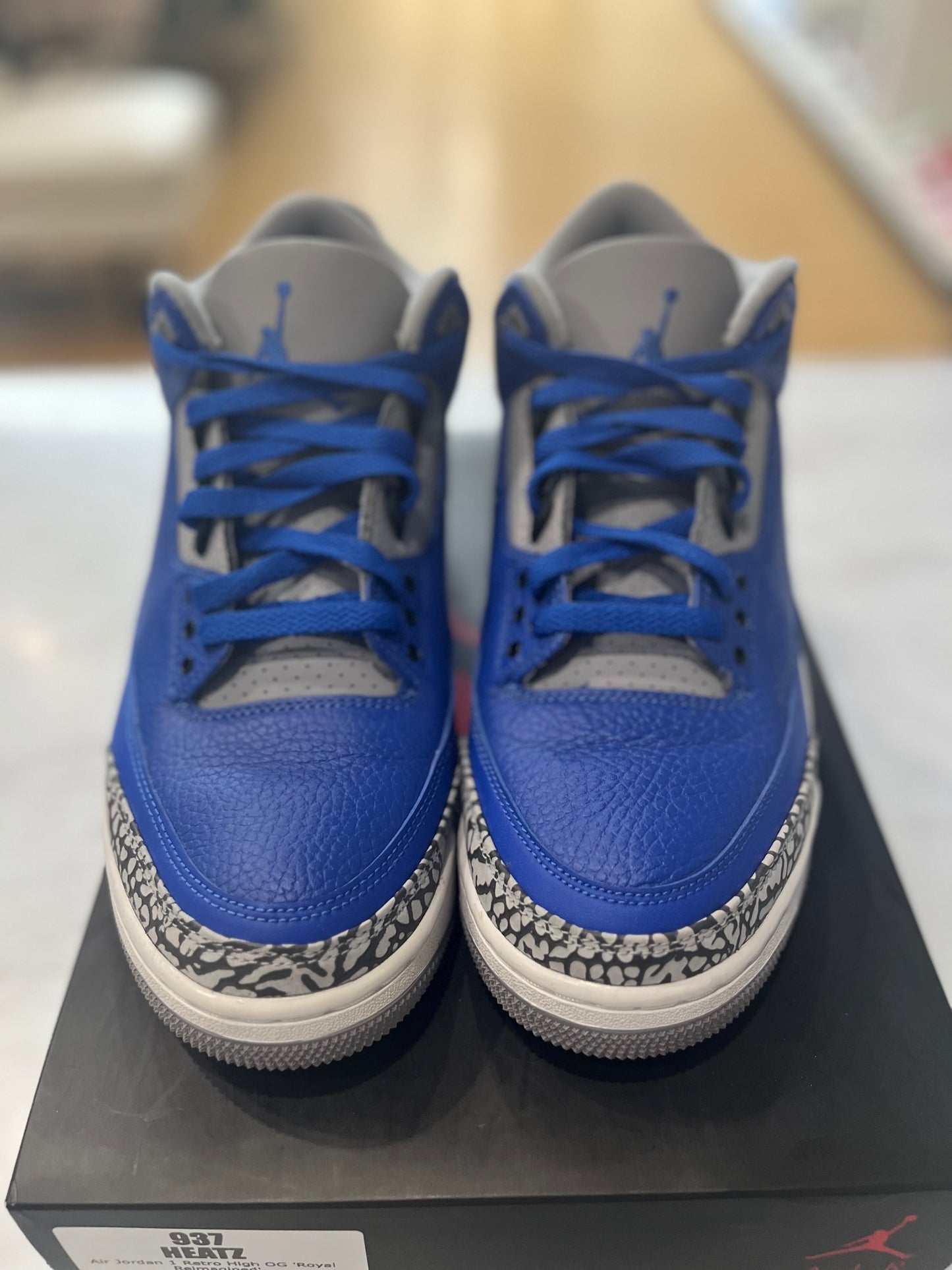 Jordan 3 Retro Varsity Royal PRE-OWNED