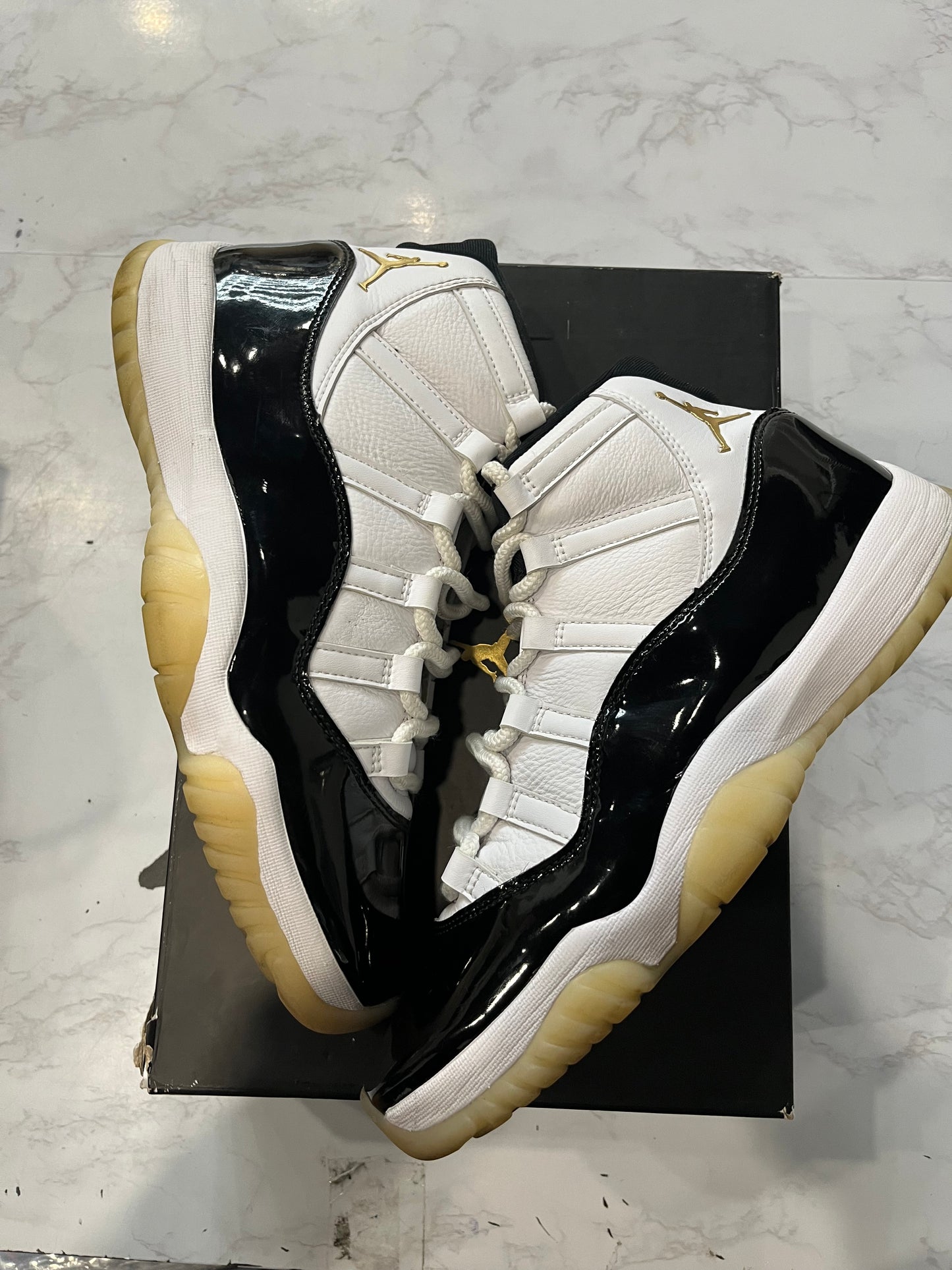 Jordan 11 Retro Gratitude / Defining Moments PRE-OWNED