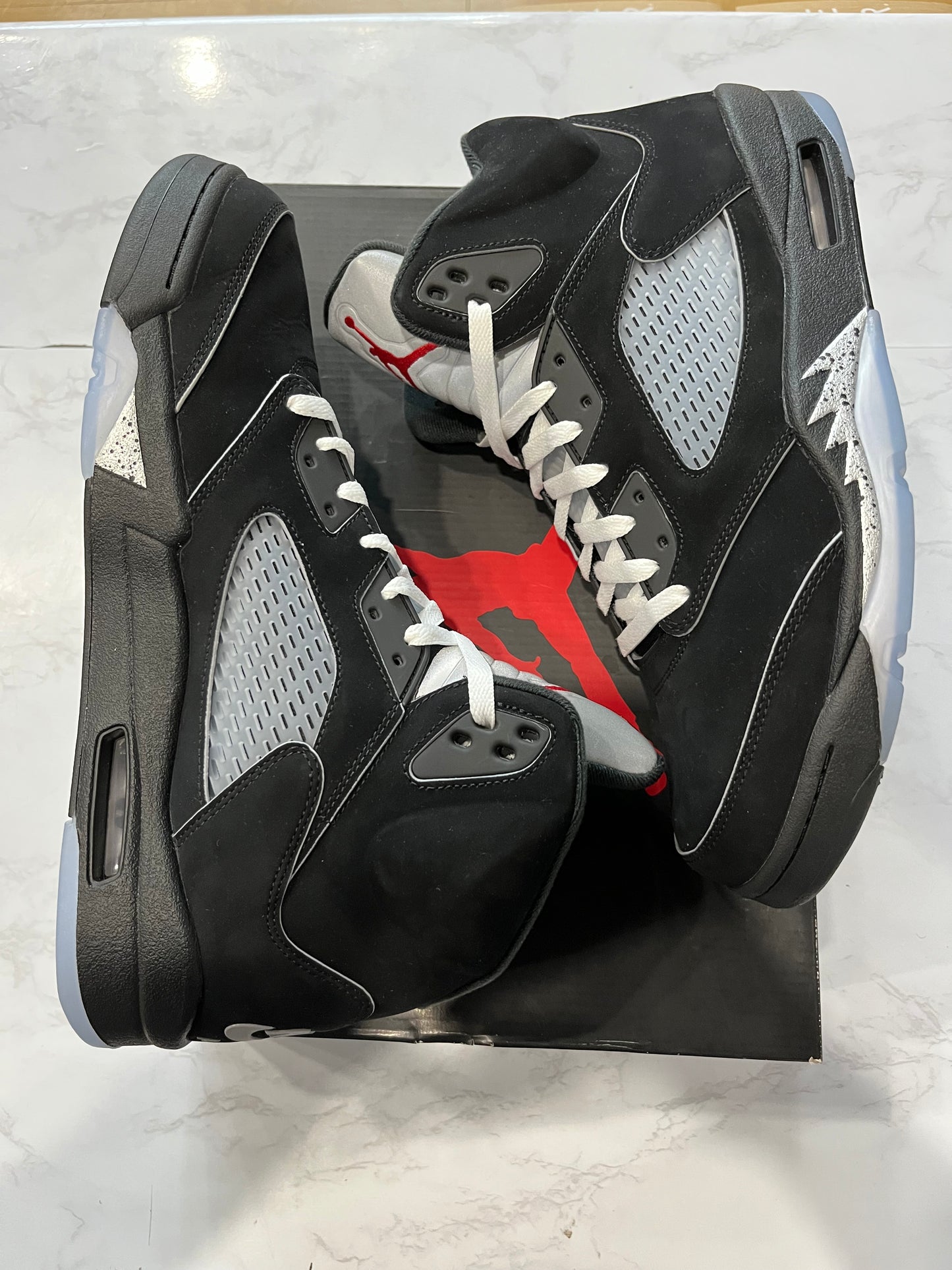 Jordan 5 Retro OG Black Metallic Reimagined PRE-OWNED