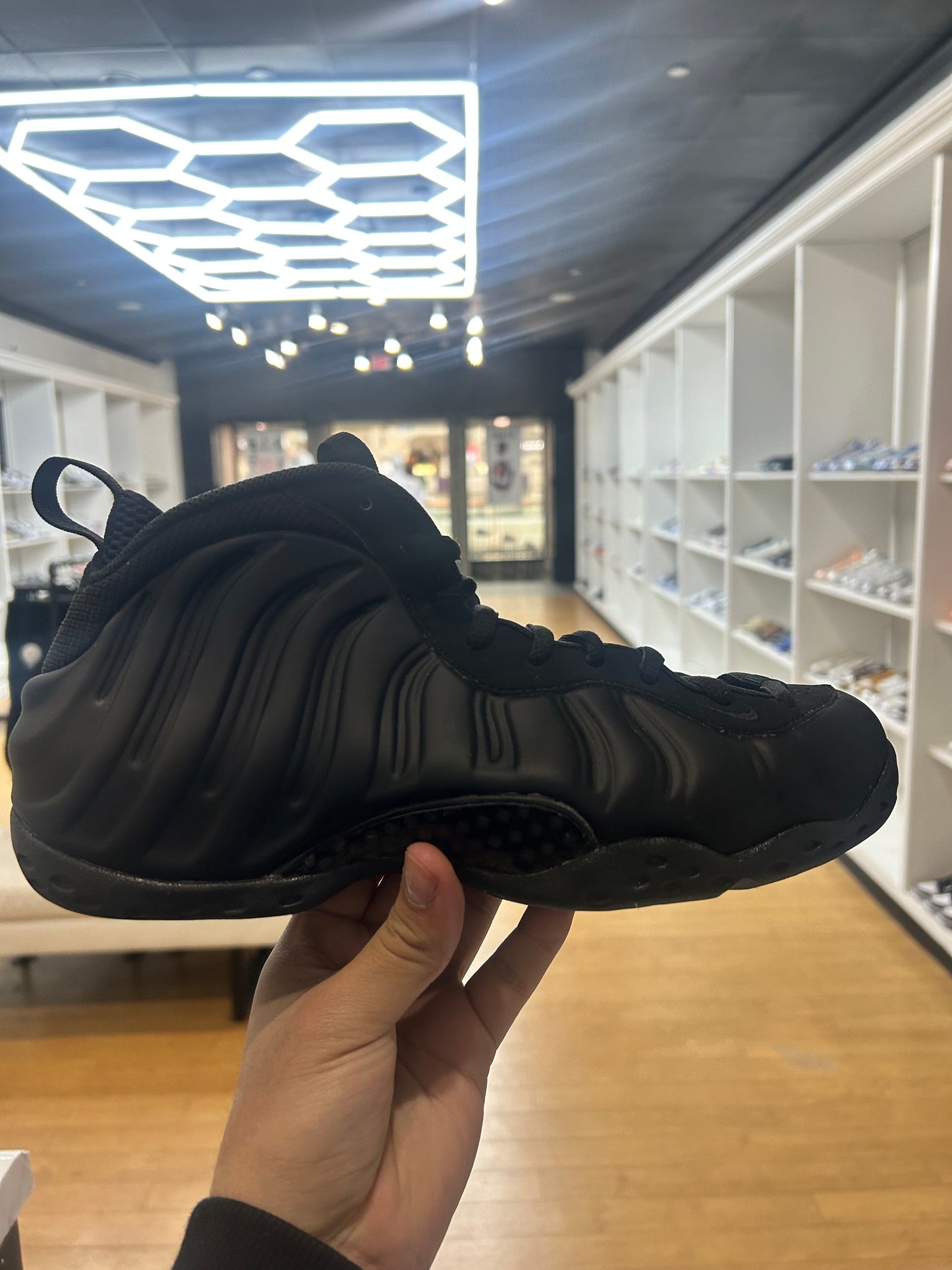 Air Foamposite One Black PRE-OWNED