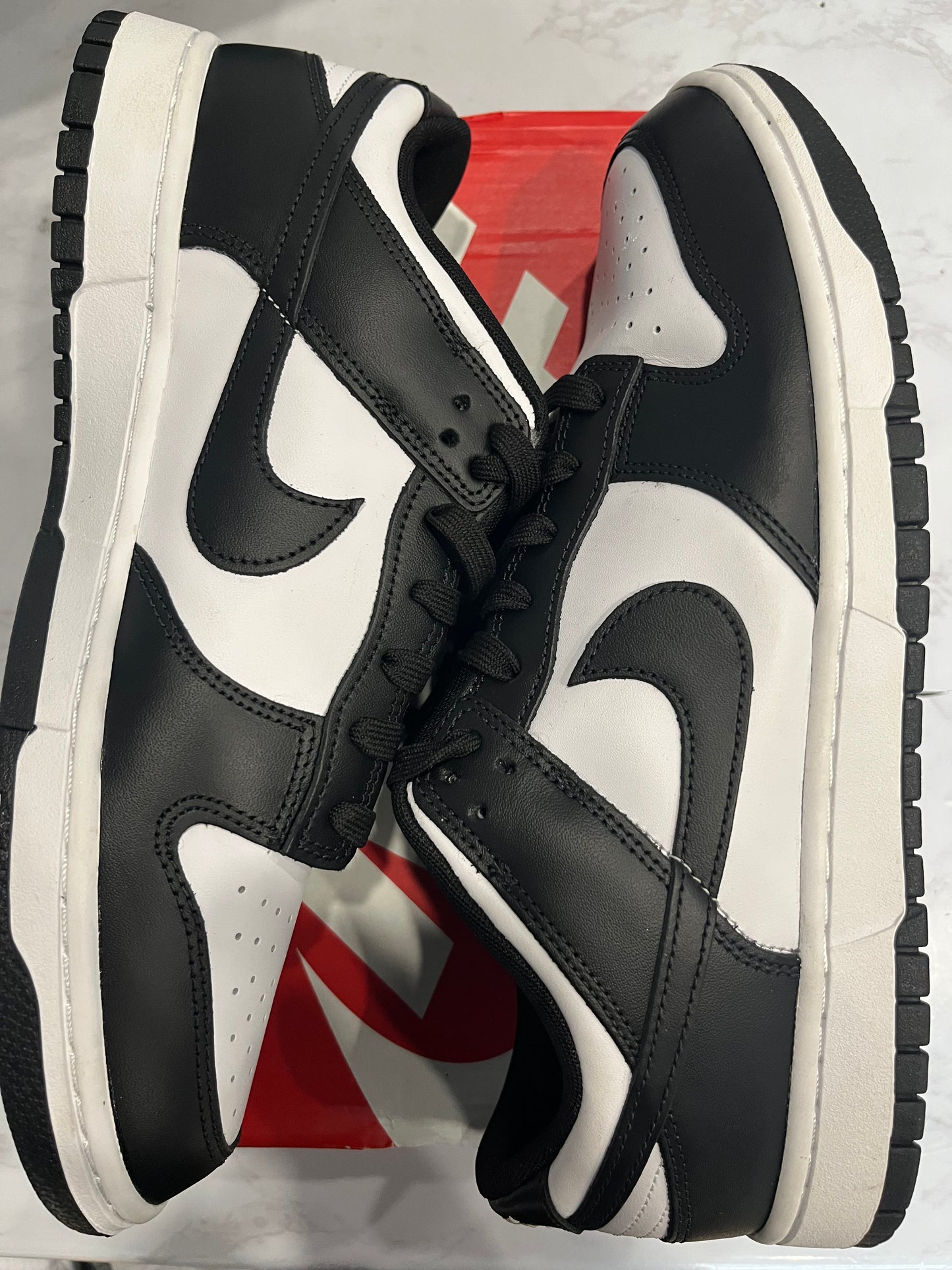 Dunk Low Black White PRE-OWNED