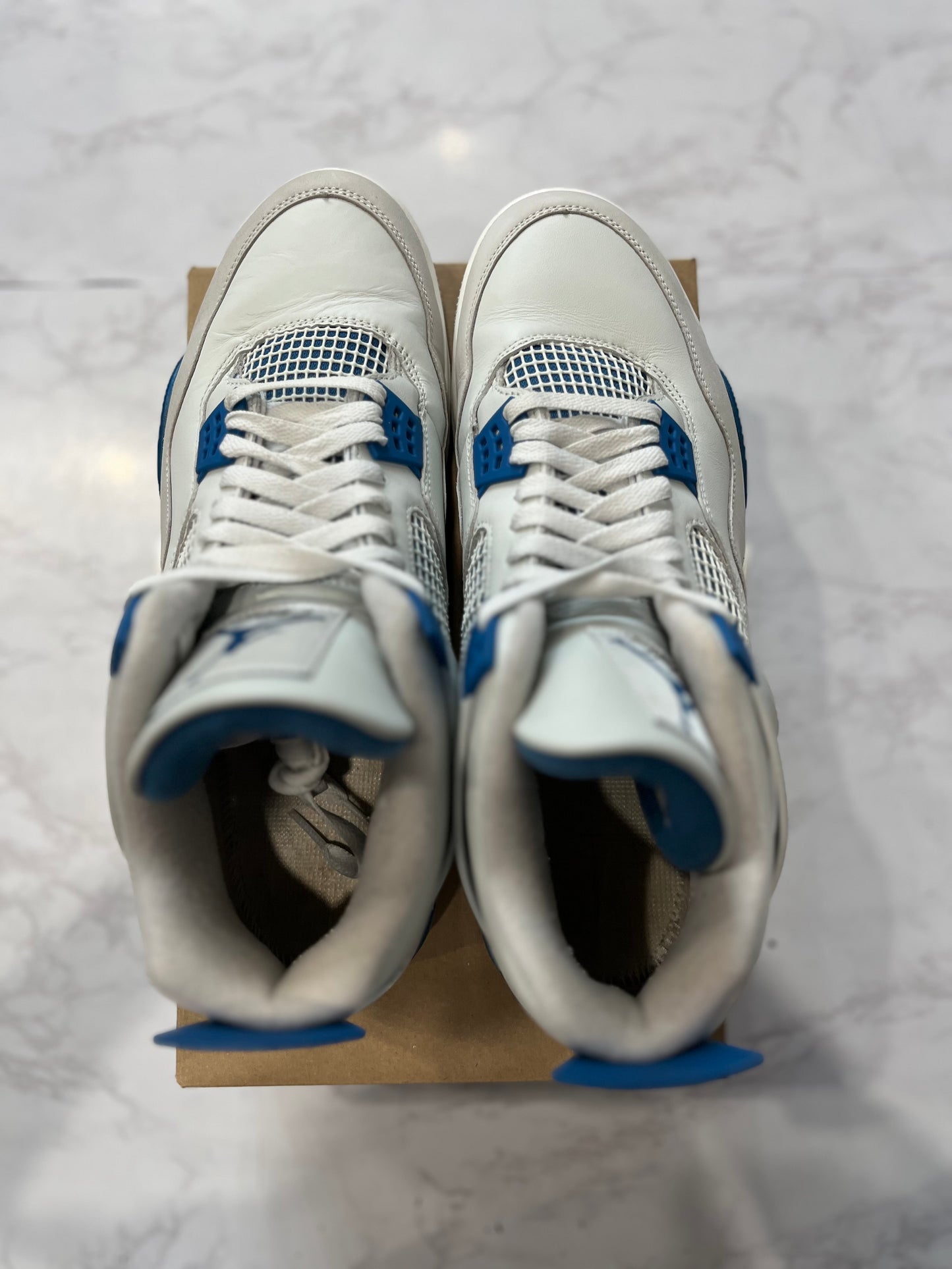 Jordan 4 Retro Military Blue 2024 PRE-OWNED