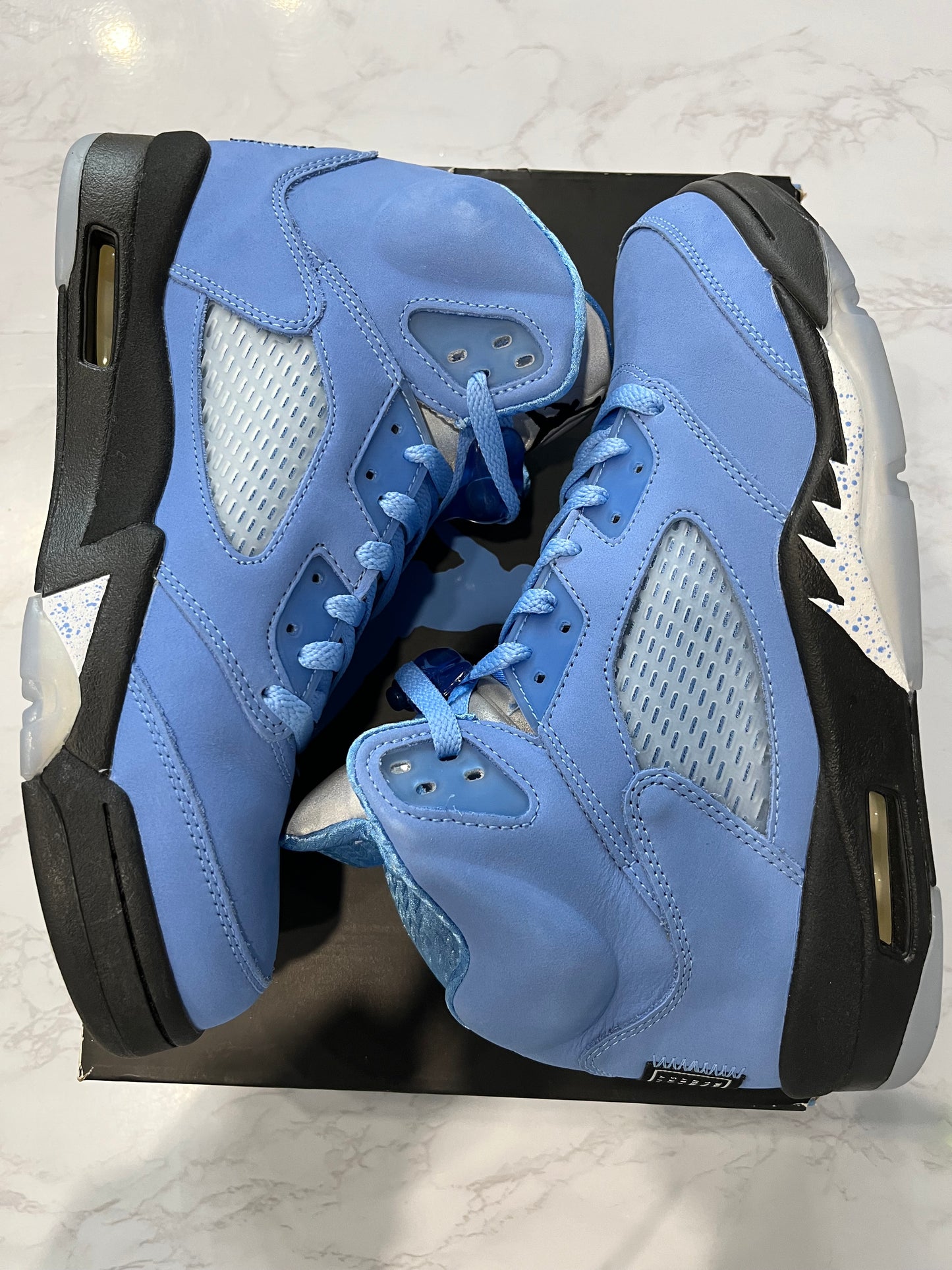 Jordan 5 Retro SE UNC PRE-OWNED