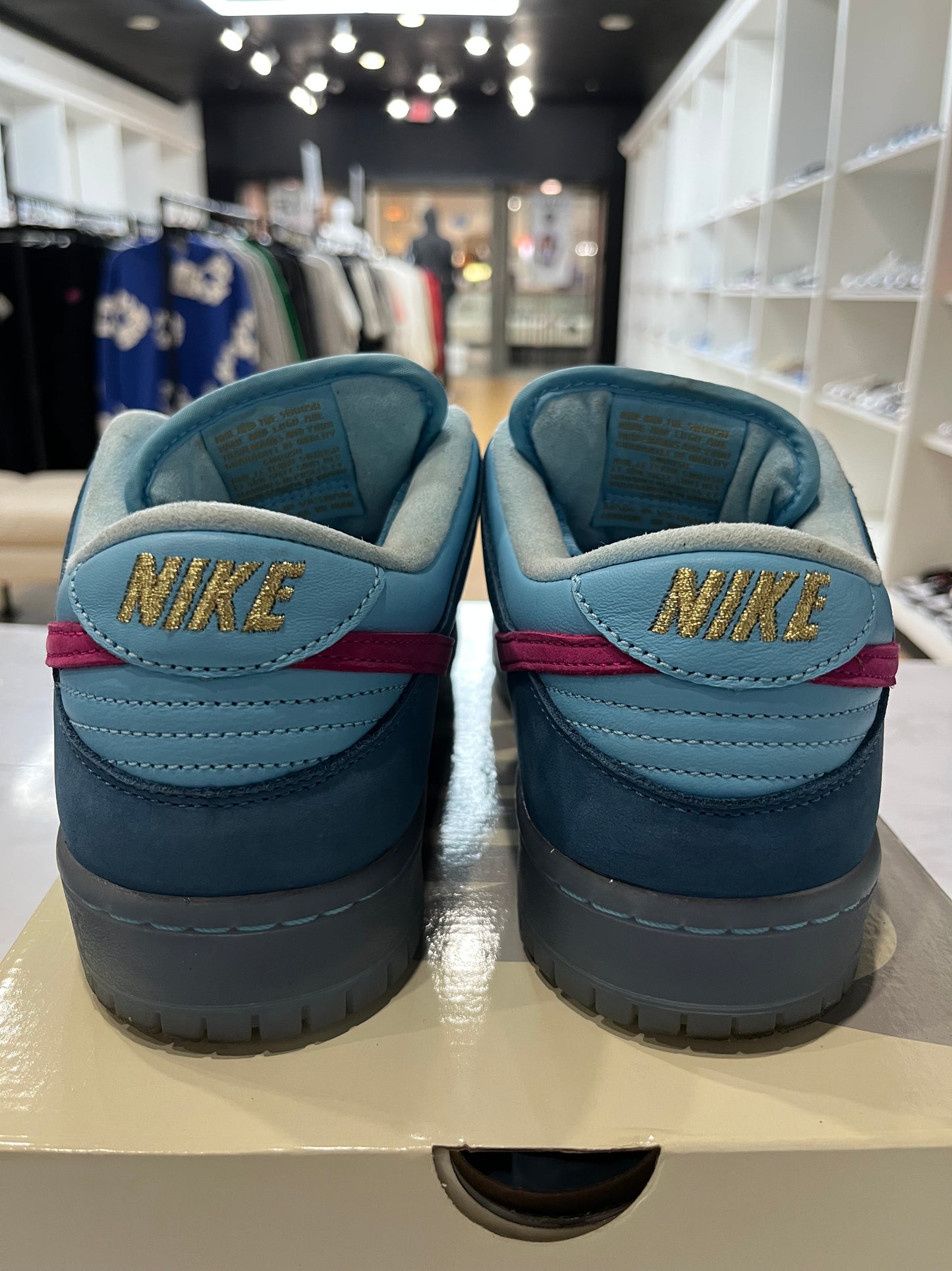 Run The Jewels X Dunk Low SB 4/20 PRE-OWNED