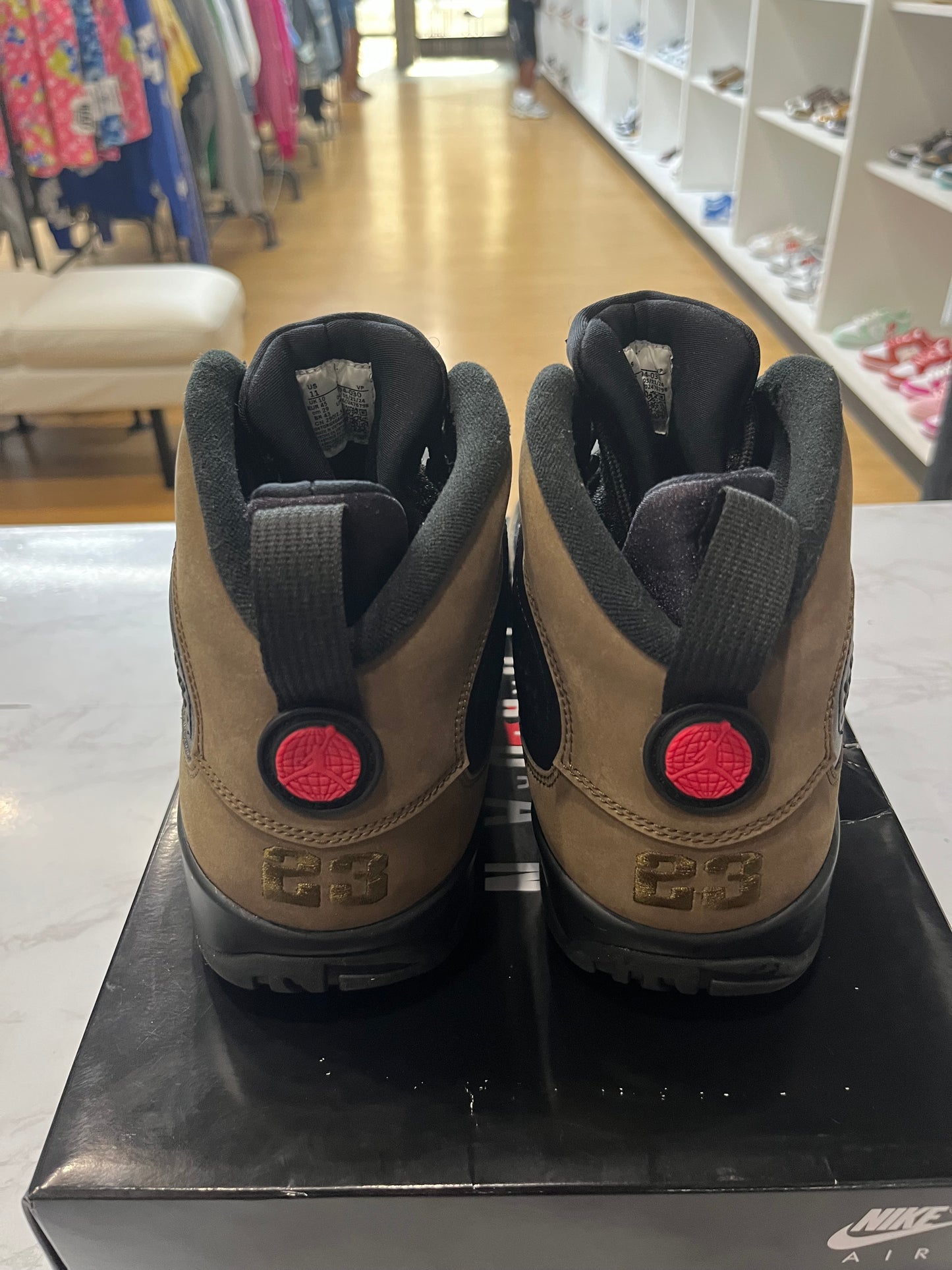 Air Jordan 9 Retro Olive 2024
