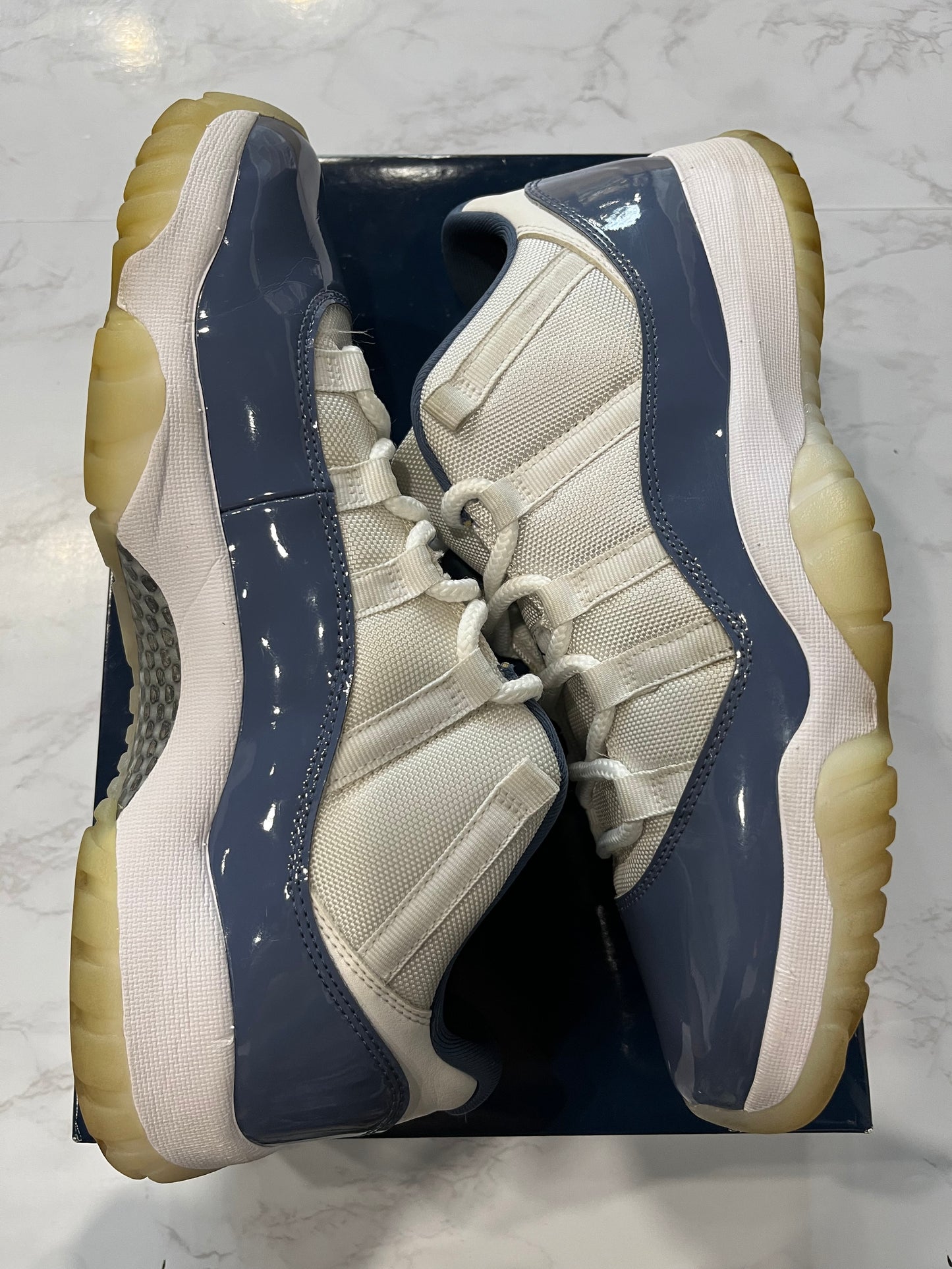 Jordan 11 Retro Low Diffused Blue PRE - OWNED