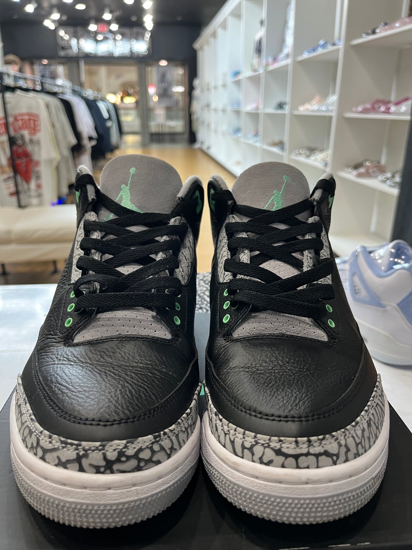 Jordan 3 Retro Green Glow PRE-OWNED