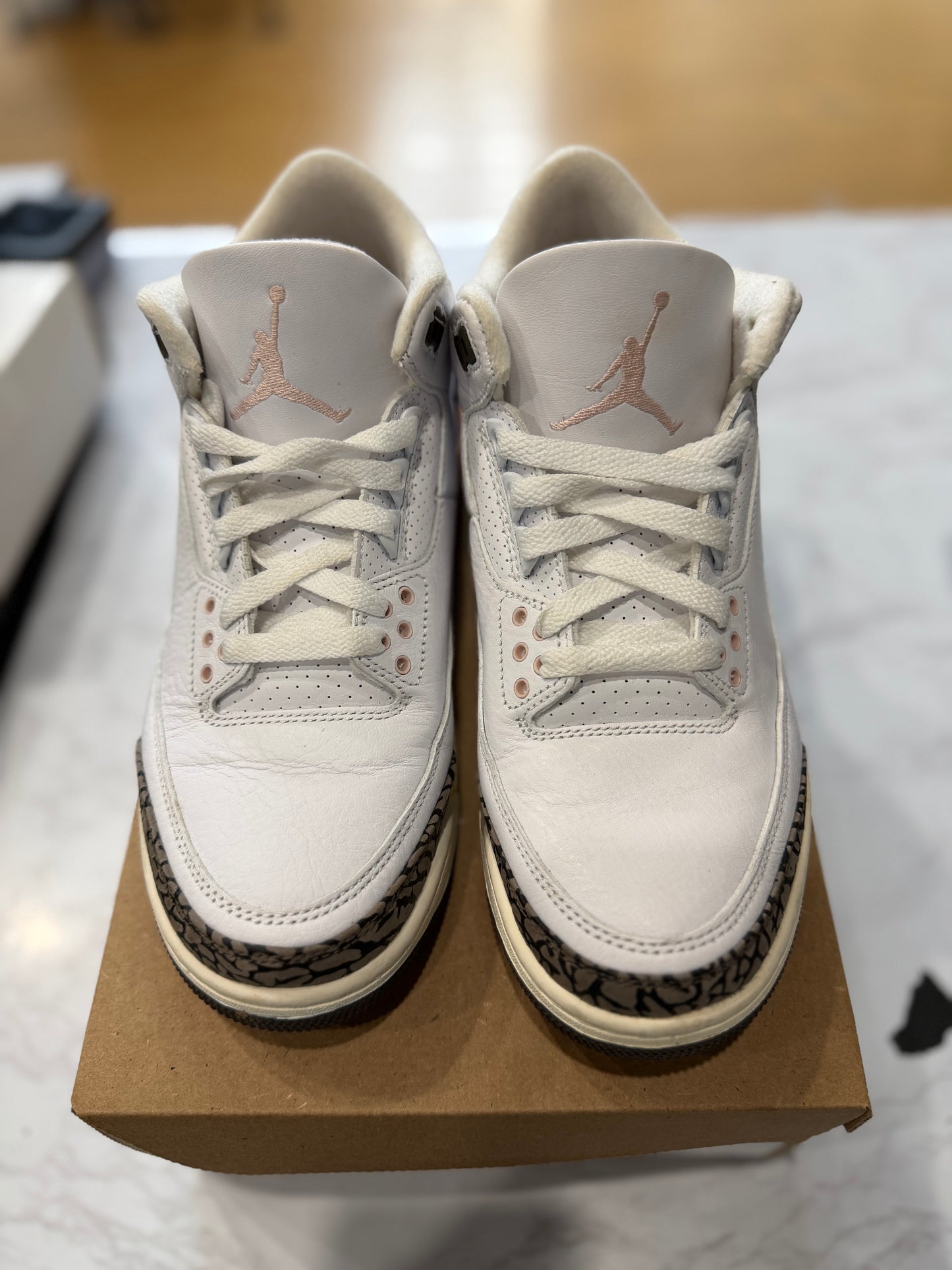 Wmns Jordan 3 Retro Neapolitan PRE-OWNED