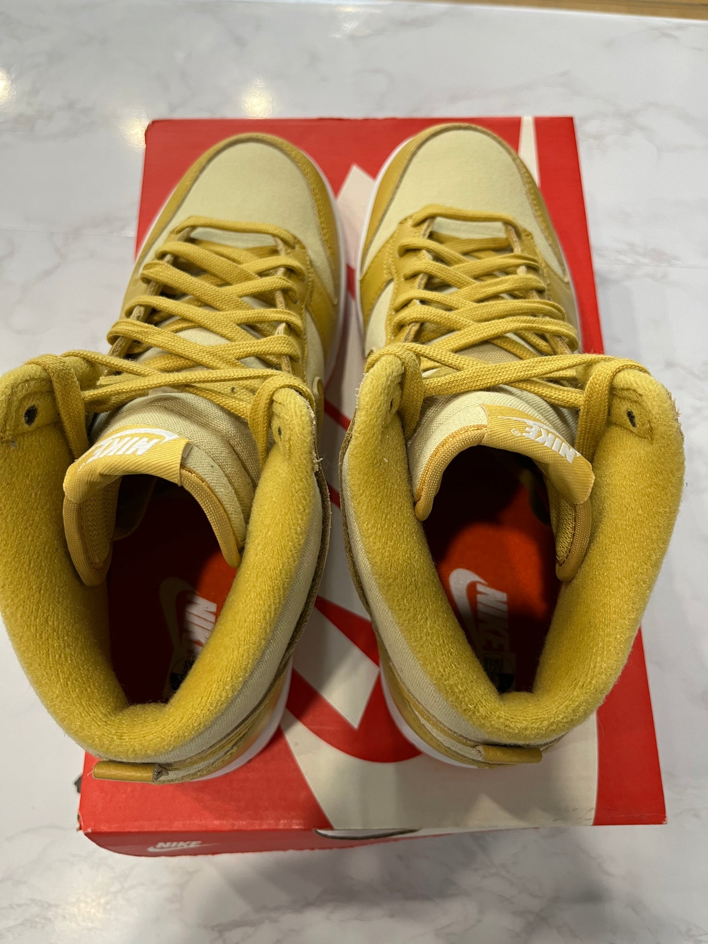 Dunk High Wheat Gold PRE-OWNED