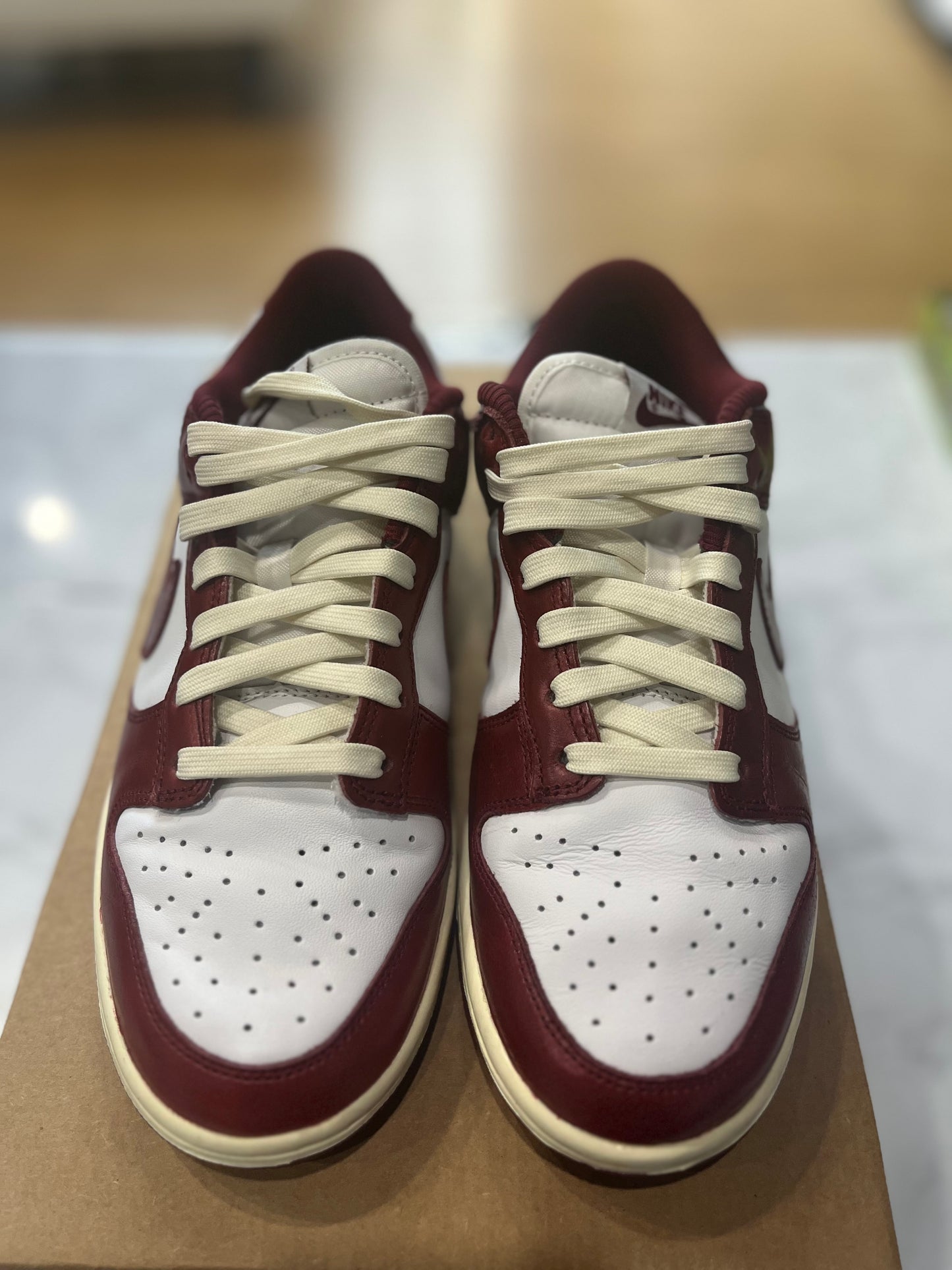 Wmns Dunk Low Premium Vintage Red PRE-OWNED