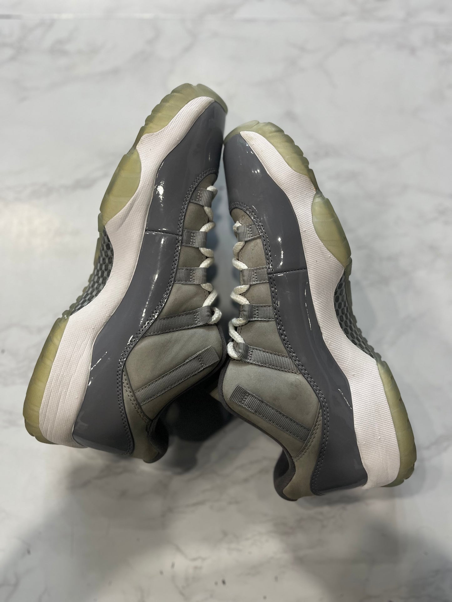 Jordan 11 Low Cool Grey PRE-OWNED