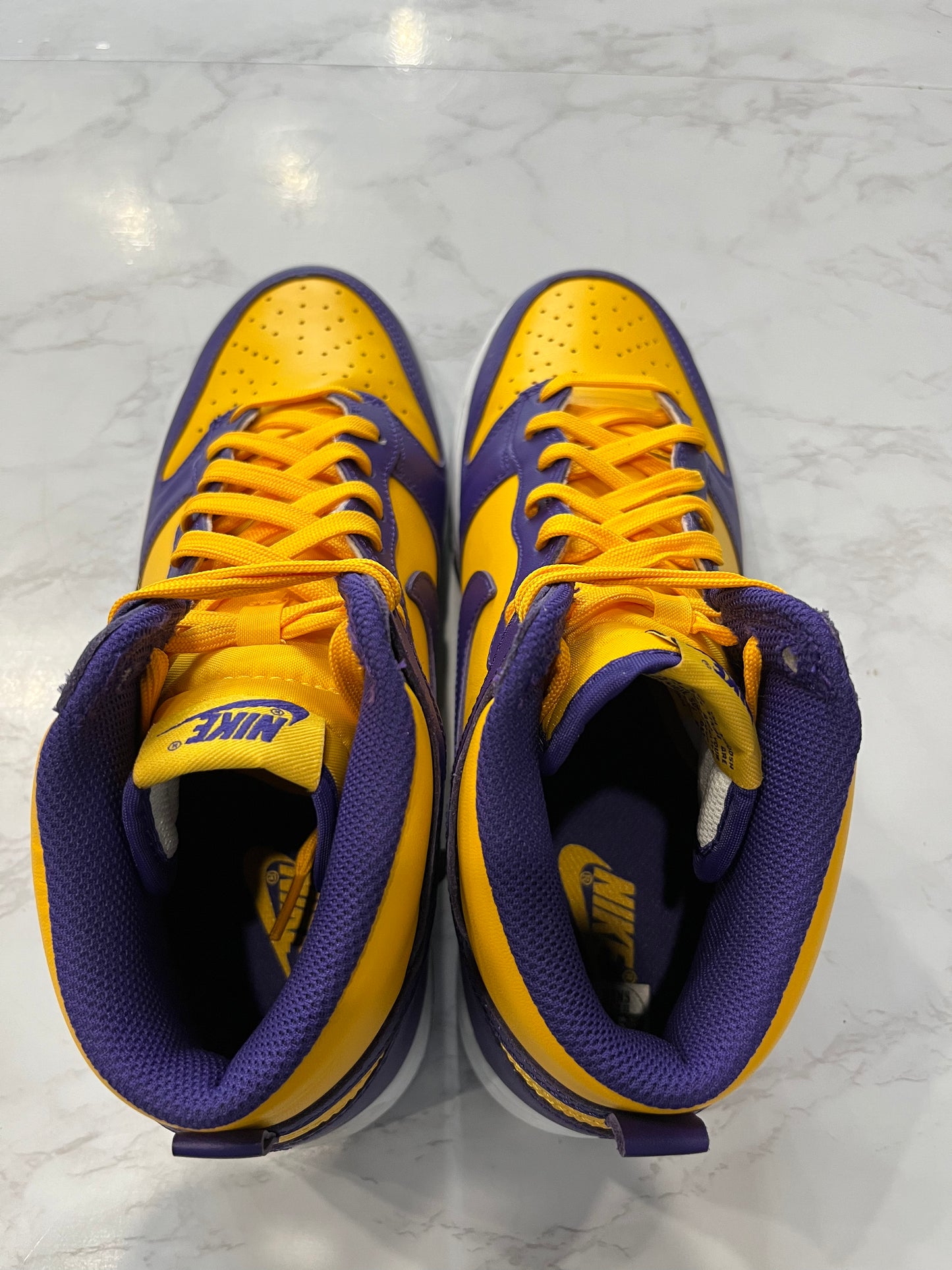 Dunk High Lakers PRE-OWNED